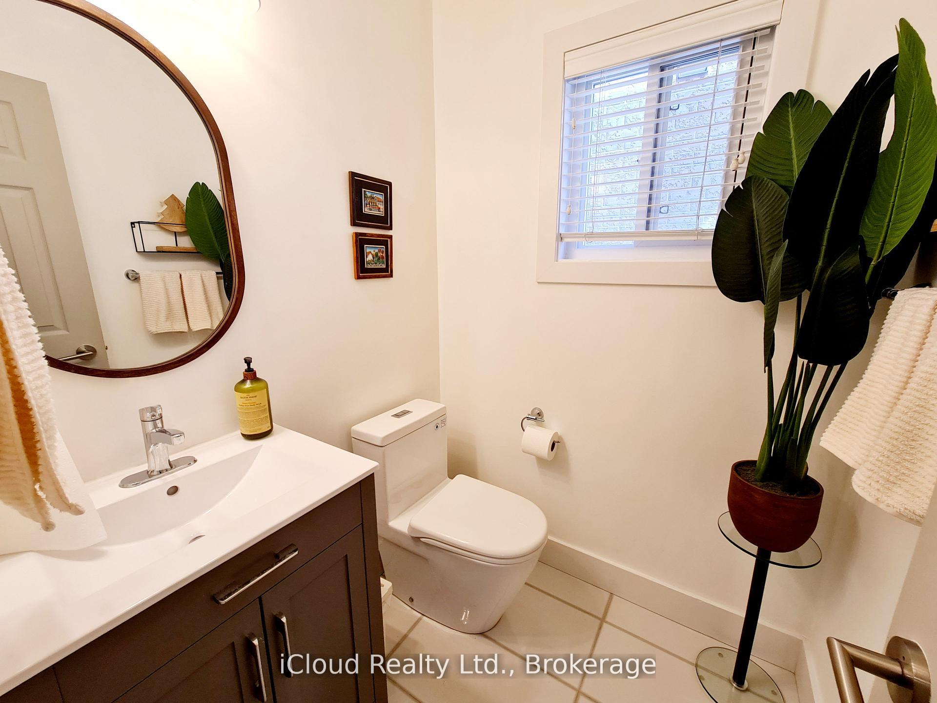 Photo 21 of 22 Fallgate Drive, Brampton, Credit Valley — HOMEH