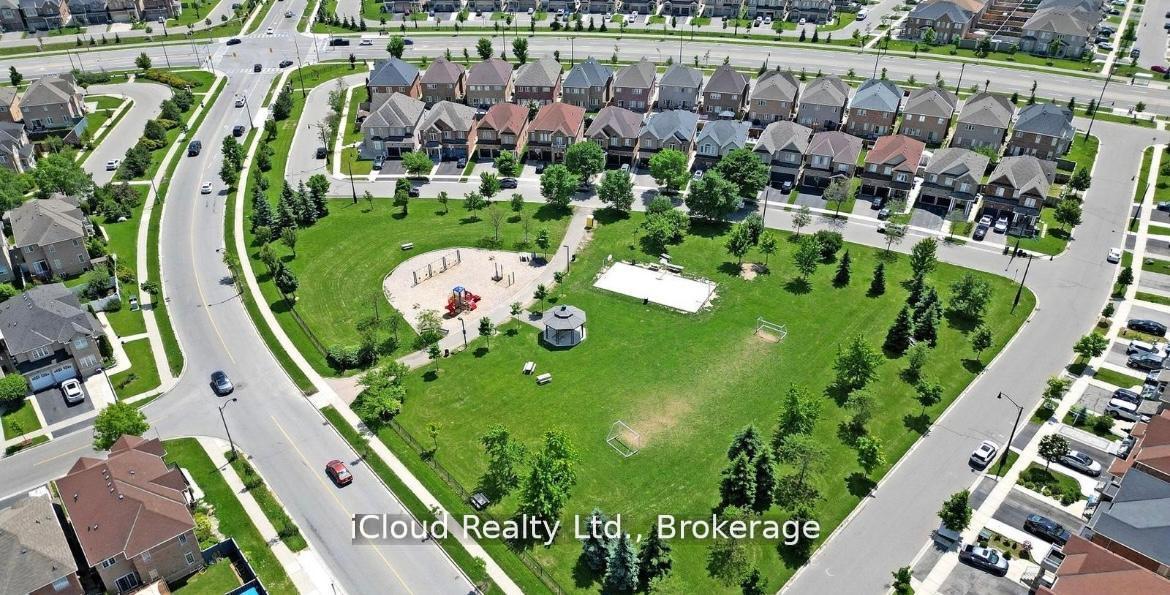 Photo 43 of 22 Fallgate Drive, Brampton, Credit Valley — HOMEH