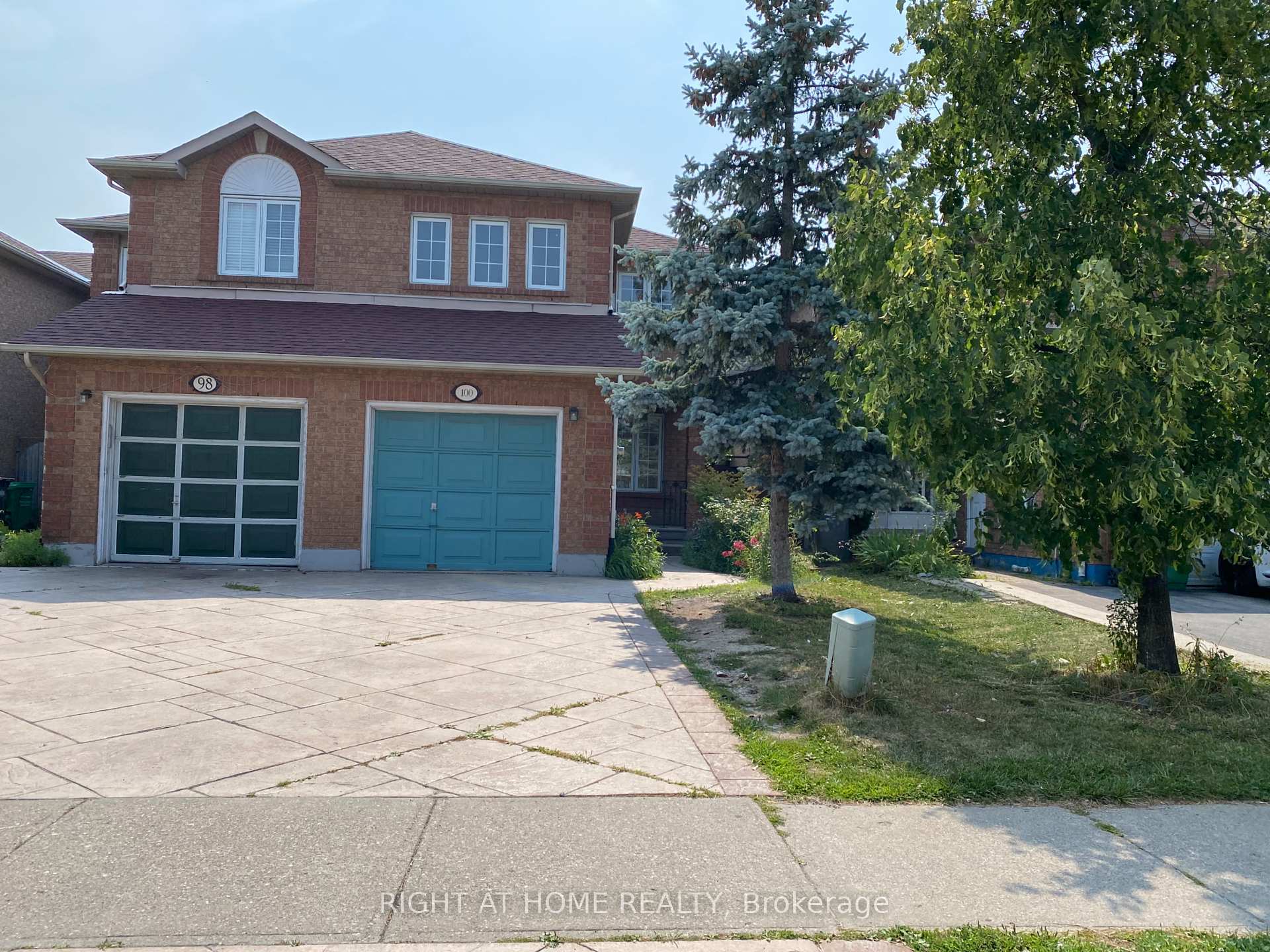 Photo 1 of 100 Lauraglen Crescent, Brampton, Fletcher's Creek South — HOMEH