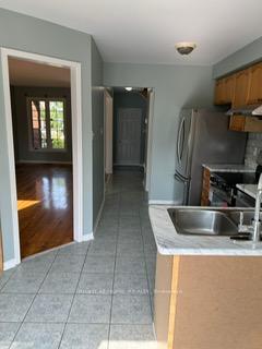 Photo 2 of 100 Lauraglen Crescent, Brampton, Fletcher's Creek South — HOMEH