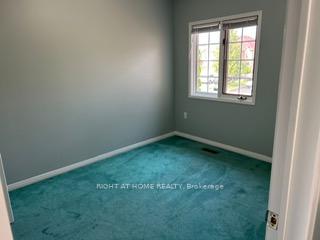 Photo 5 of 100 Lauraglen Crescent, Brampton, Fletcher's Creek South — HOMEH