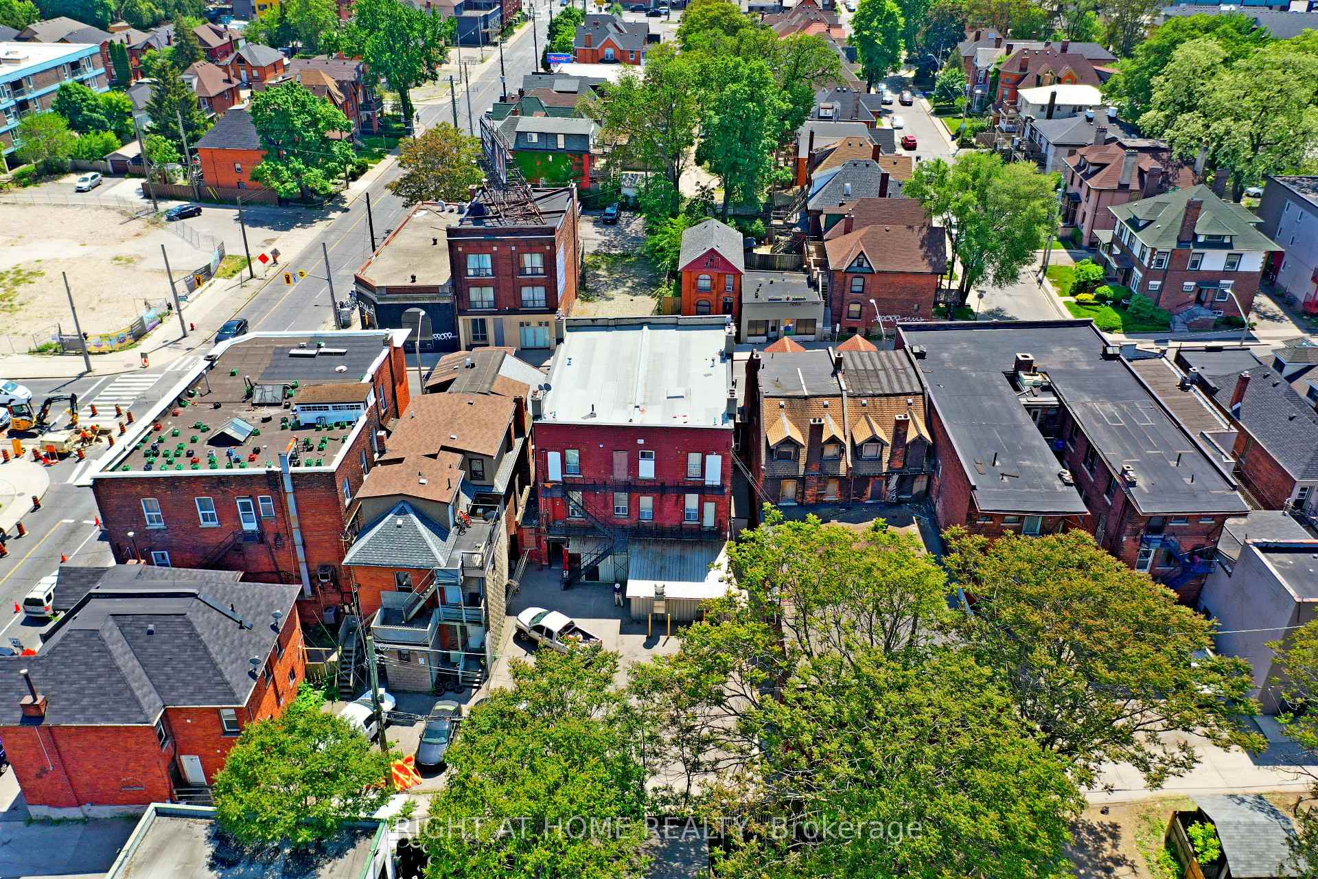 Photo 6 of 657 King Street E, Hamilton, Landsdale — HOMEH