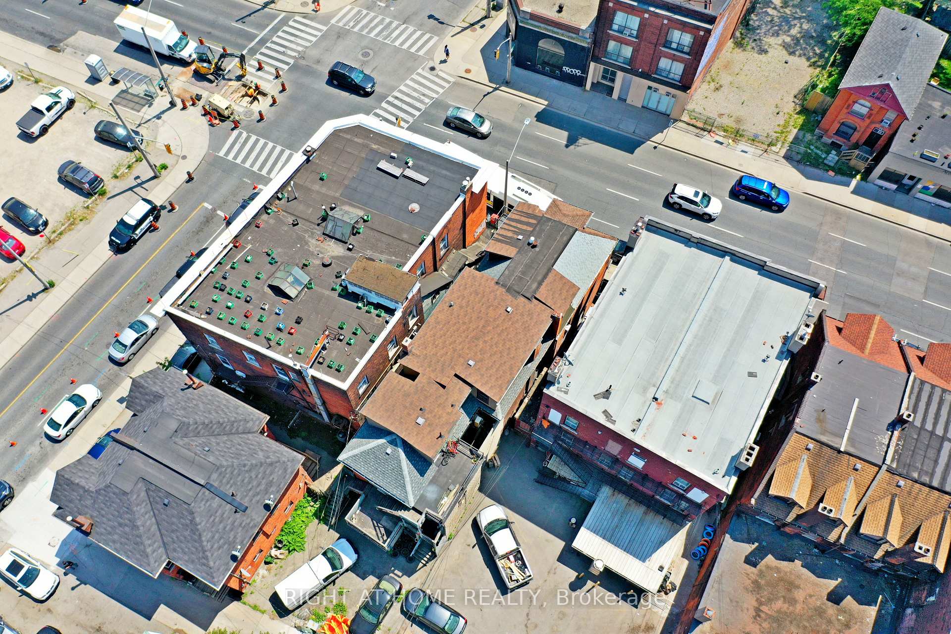 Photo 7 of 657 King Street E, Hamilton, Landsdale — HOMEH