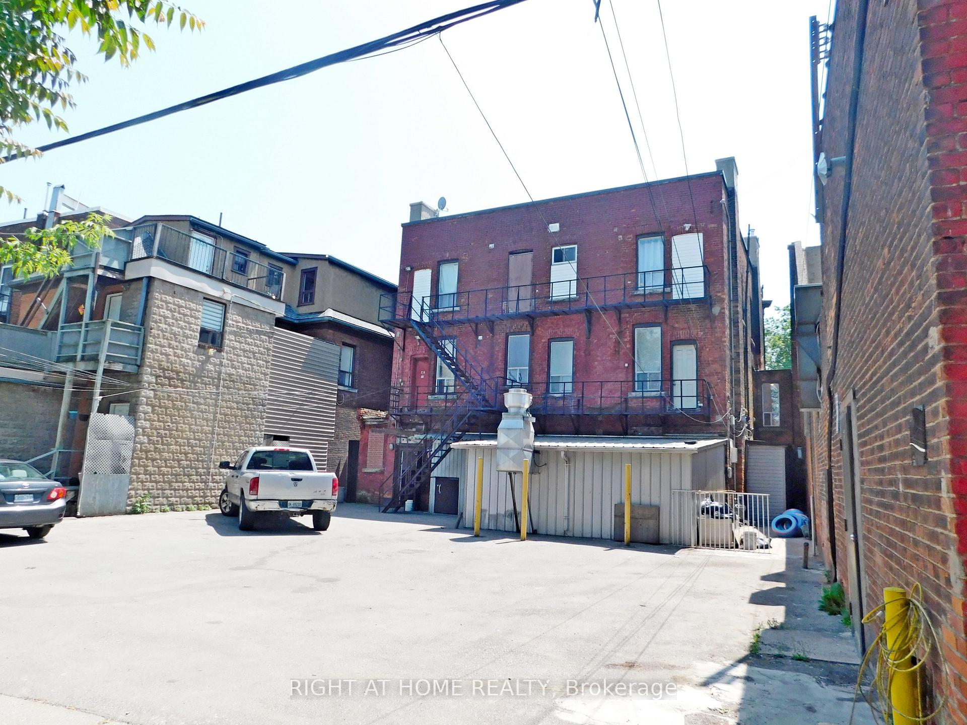 Photo 26 of 657 King Street E, Hamilton, Landsdale — HOMEH