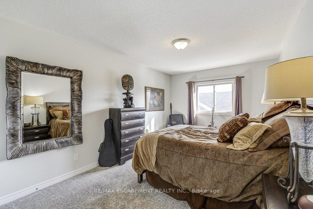 Photo 39 of 132A Scott Avenue, Brant, Paris — HOMEH