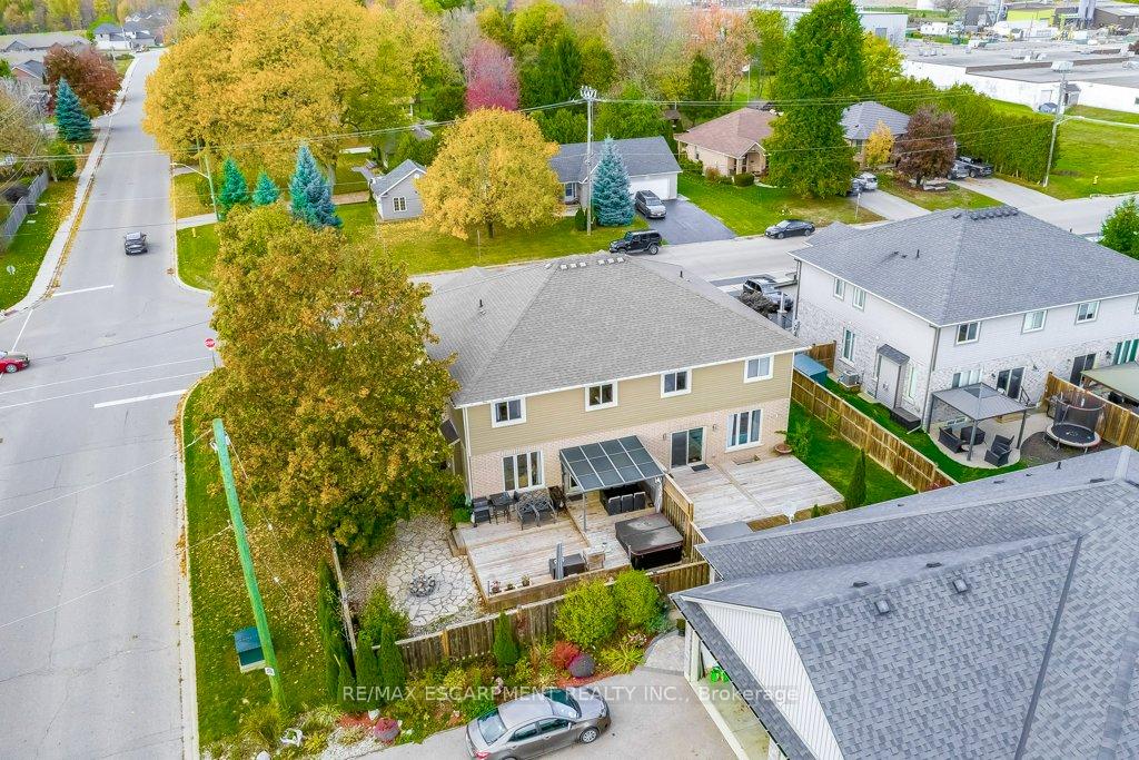 Photo 47 of 132A Scott Avenue, Brant, Paris — HOMEH