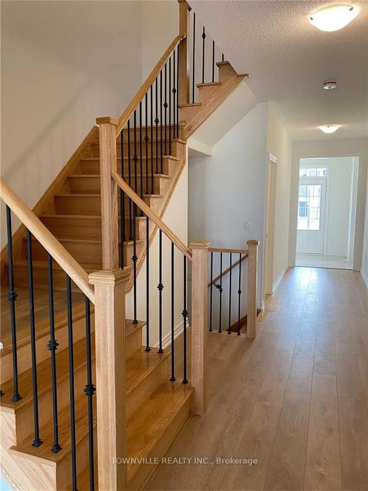 Photo 7 of 111 Palleschi Drive, Brampton, Bram East — HOMEH