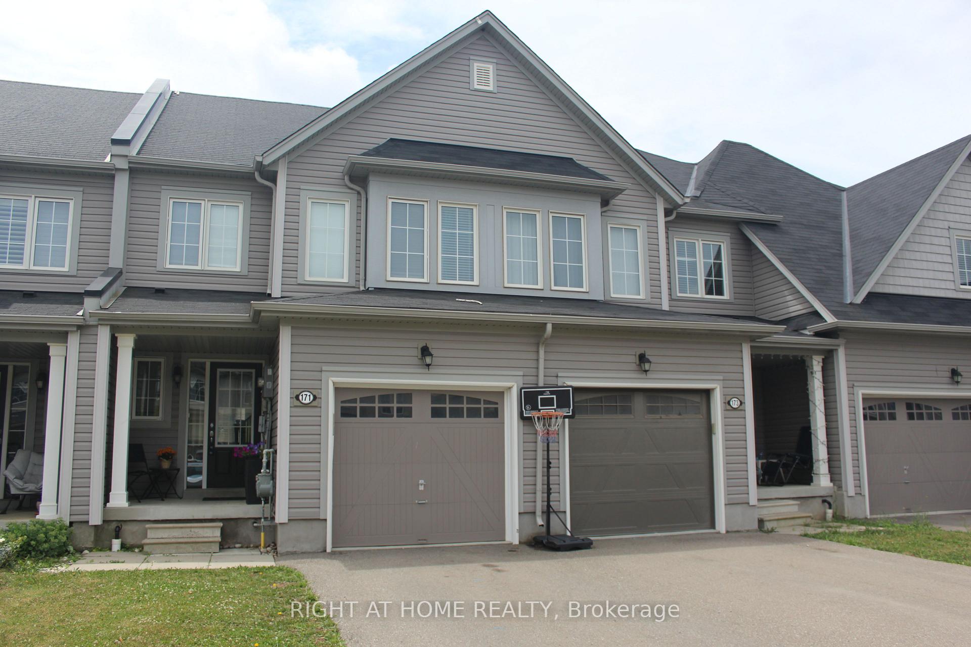 Photo 2 of 171 Whitwell Way, Hamilton, Binbrook — HOMEH
