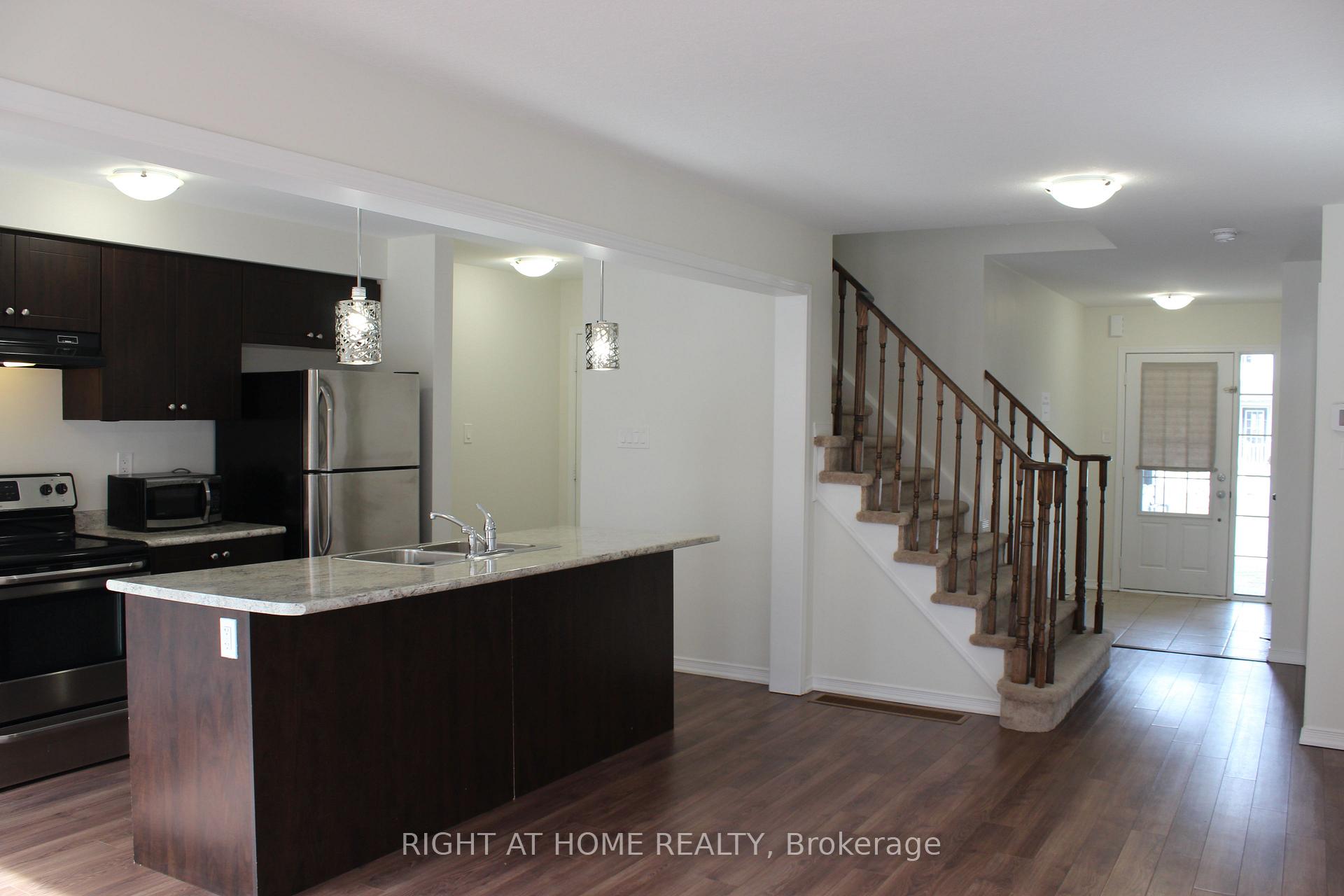 Photo 18 of 171 Whitwell Way, Hamilton, Binbrook — HOMEH