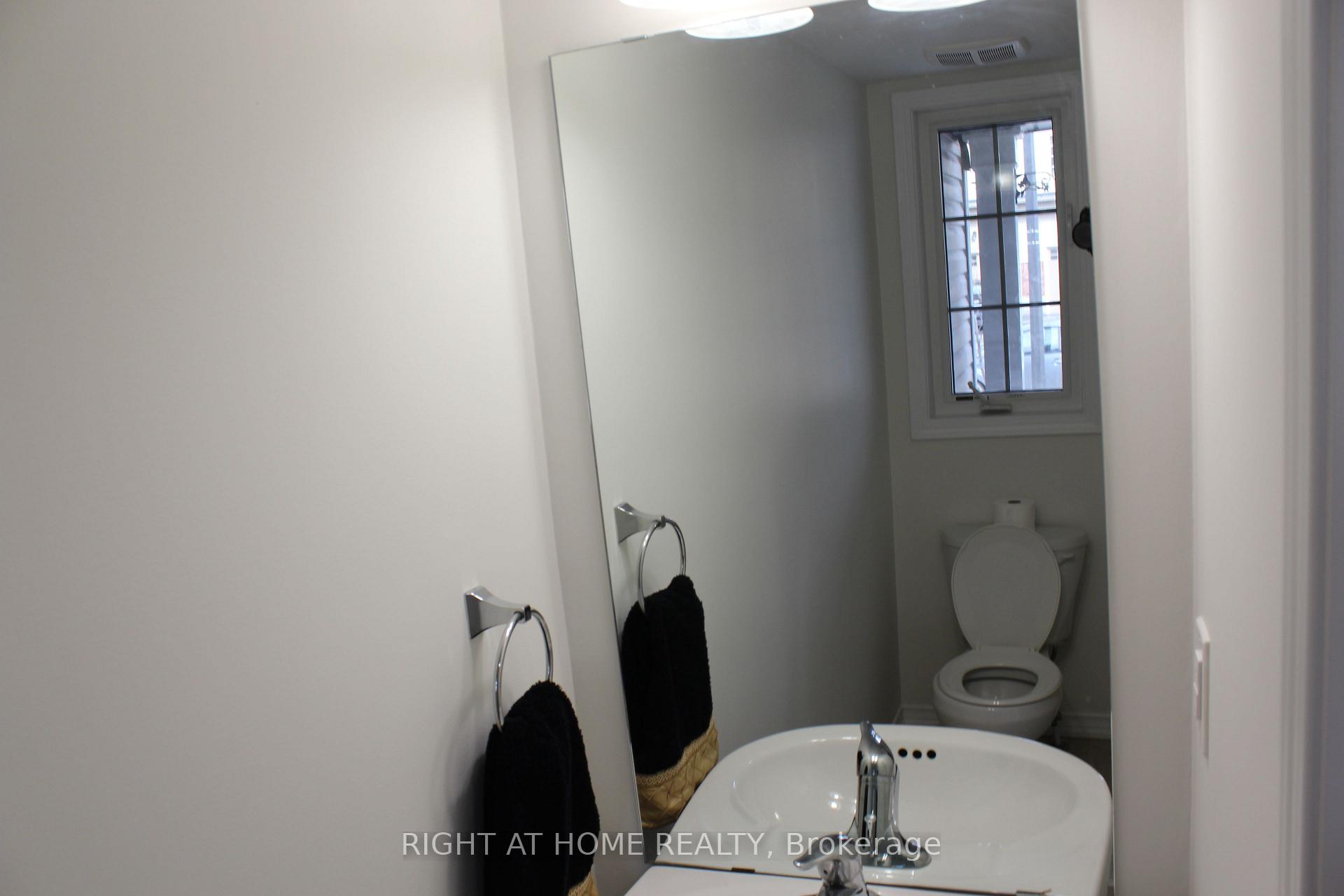 Photo 19 of 171 Whitwell Way, Hamilton, Binbrook — HOMEH