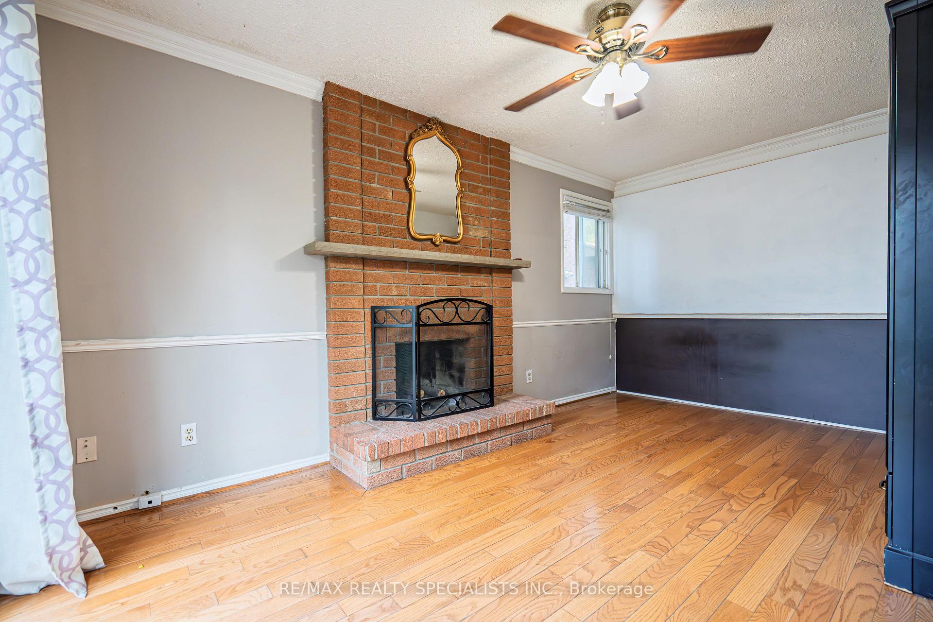Photo 6 of 66 Stillwater Crescent, Brampton, Brampton West — HOMEH