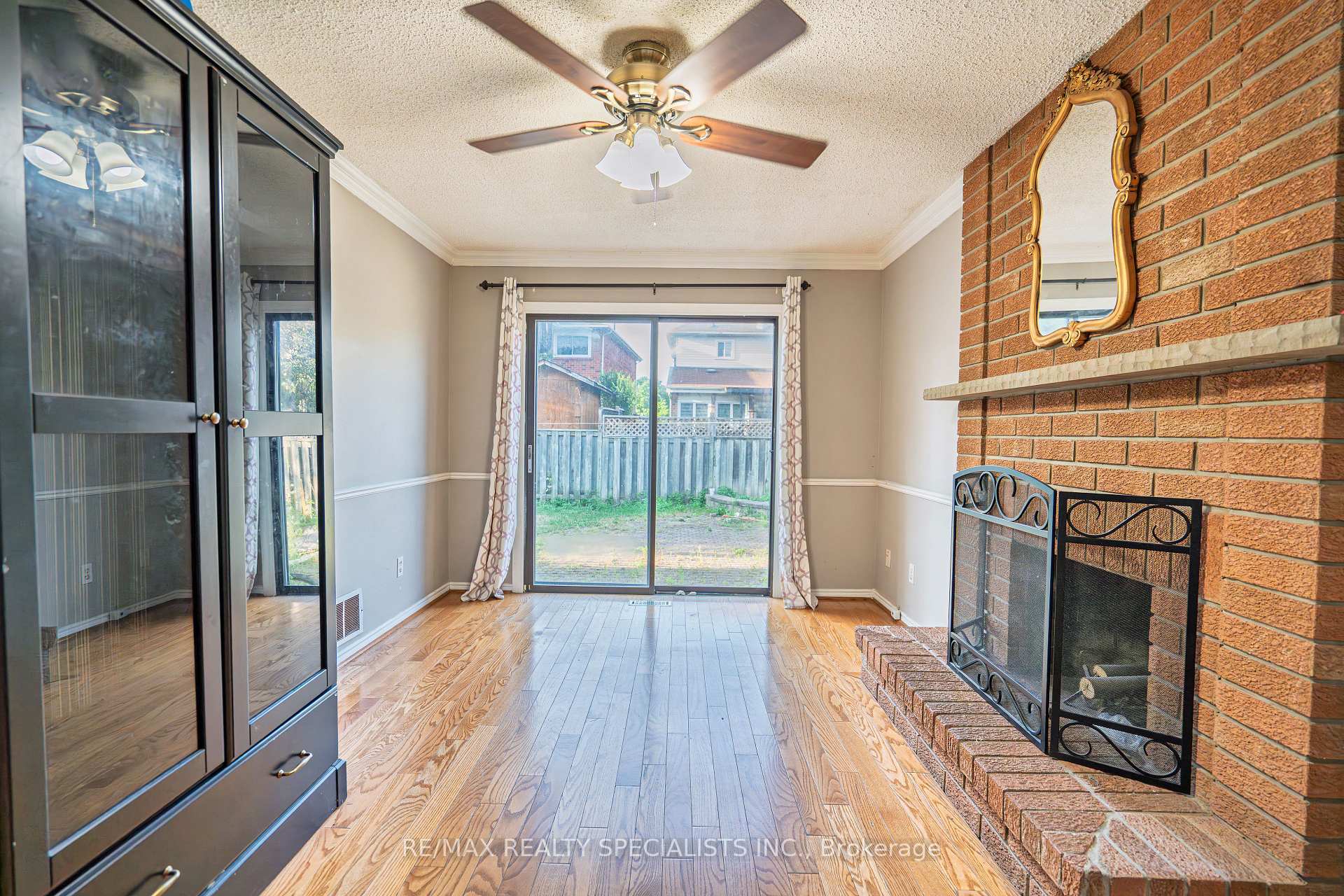 Photo 38 of 66 Stillwater Crescent, Brampton, Brampton West — HOMEH