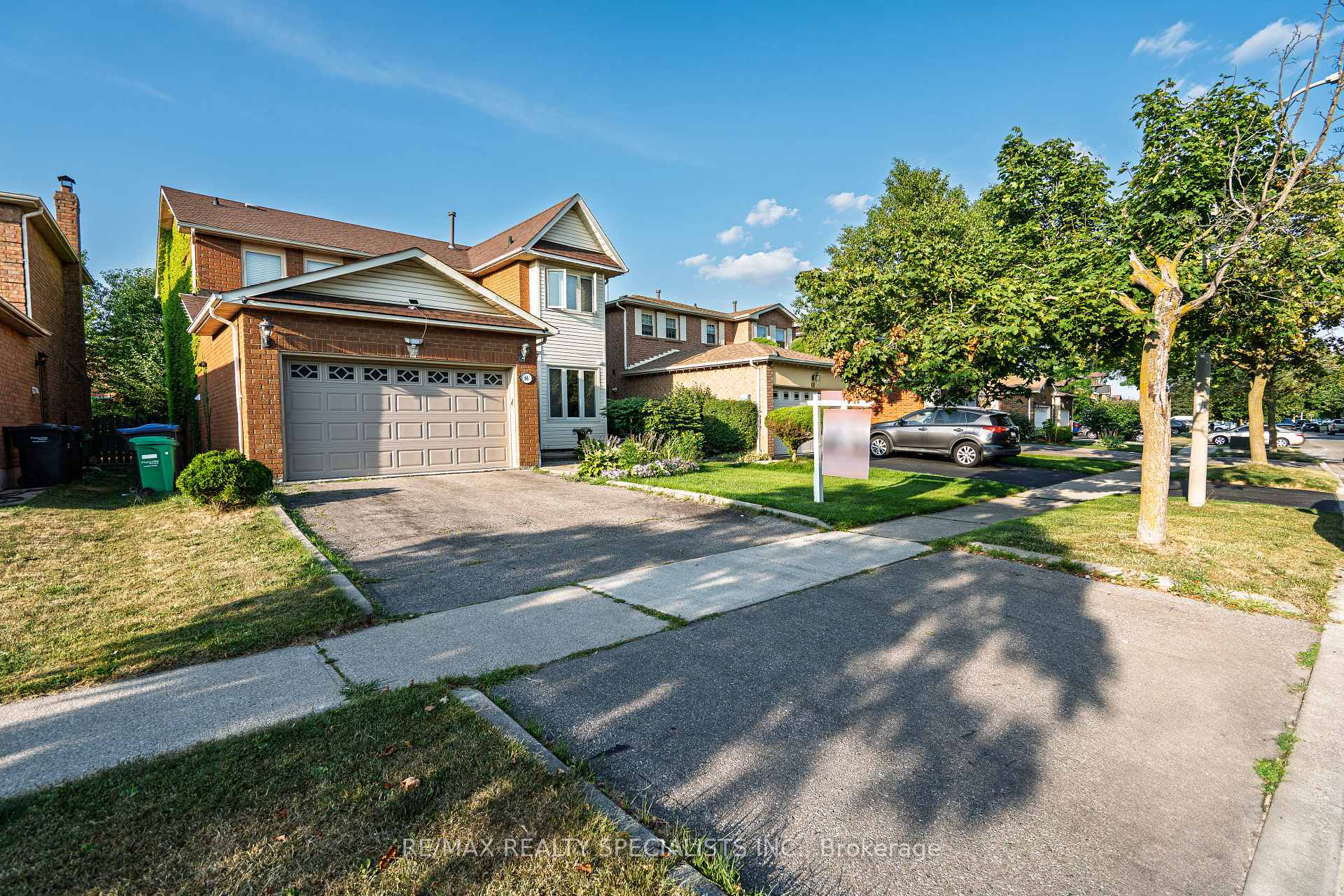 Photo 24 of 66 Stillwater Crescent, Brampton, Brampton West — HOMEH