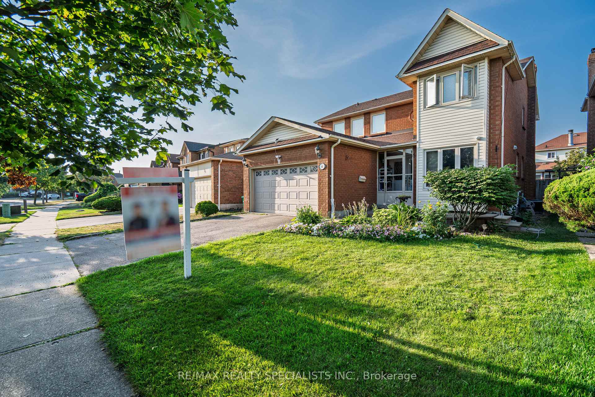 Photo 29 of 66 Stillwater Crescent, Brampton, Brampton West — HOMEH