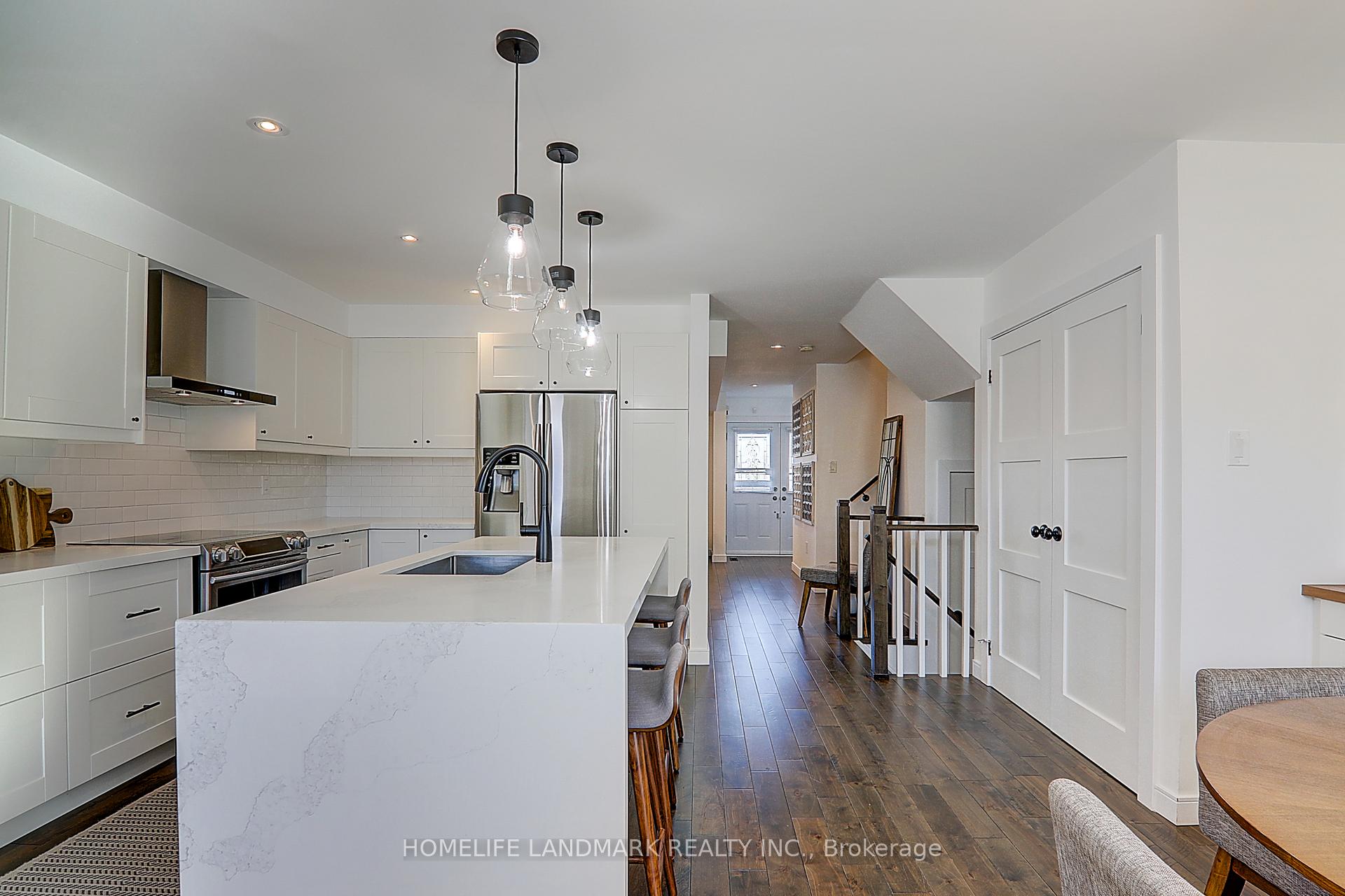 Photo 13 of 9144 Dufferin Street, Vaughan, Patterson — HOMEH