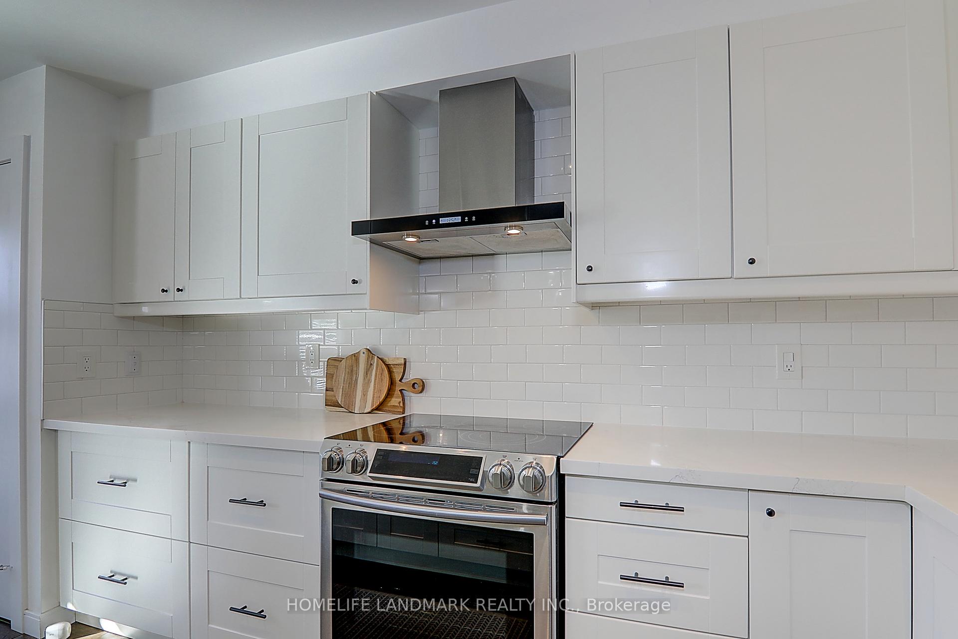 Photo 15 of 9144 Dufferin Street, Vaughan, Patterson — HOMEH