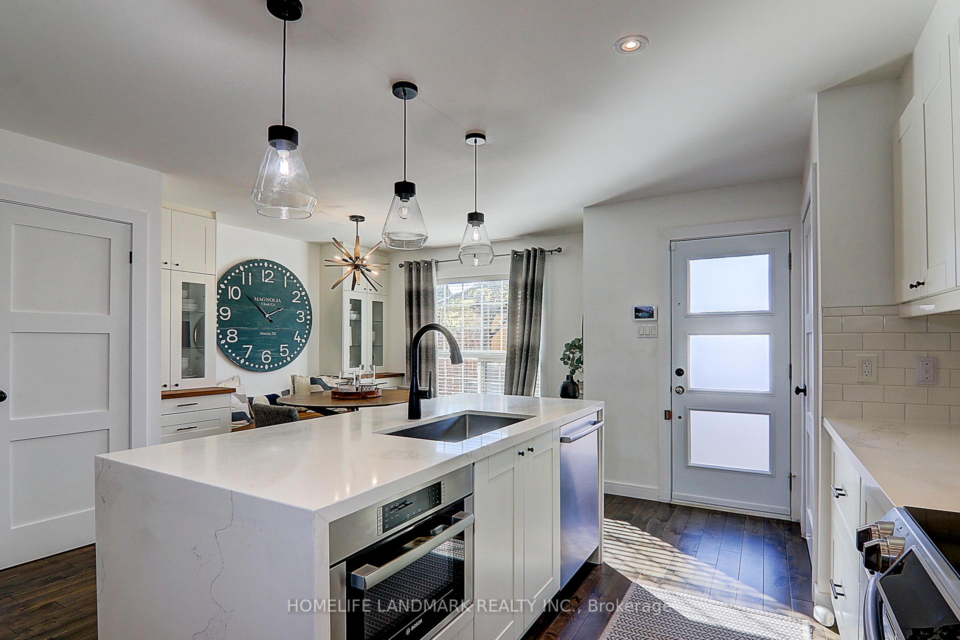 Photo 16 of 9144 Dufferin Street, Vaughan, Patterson — HOMEH