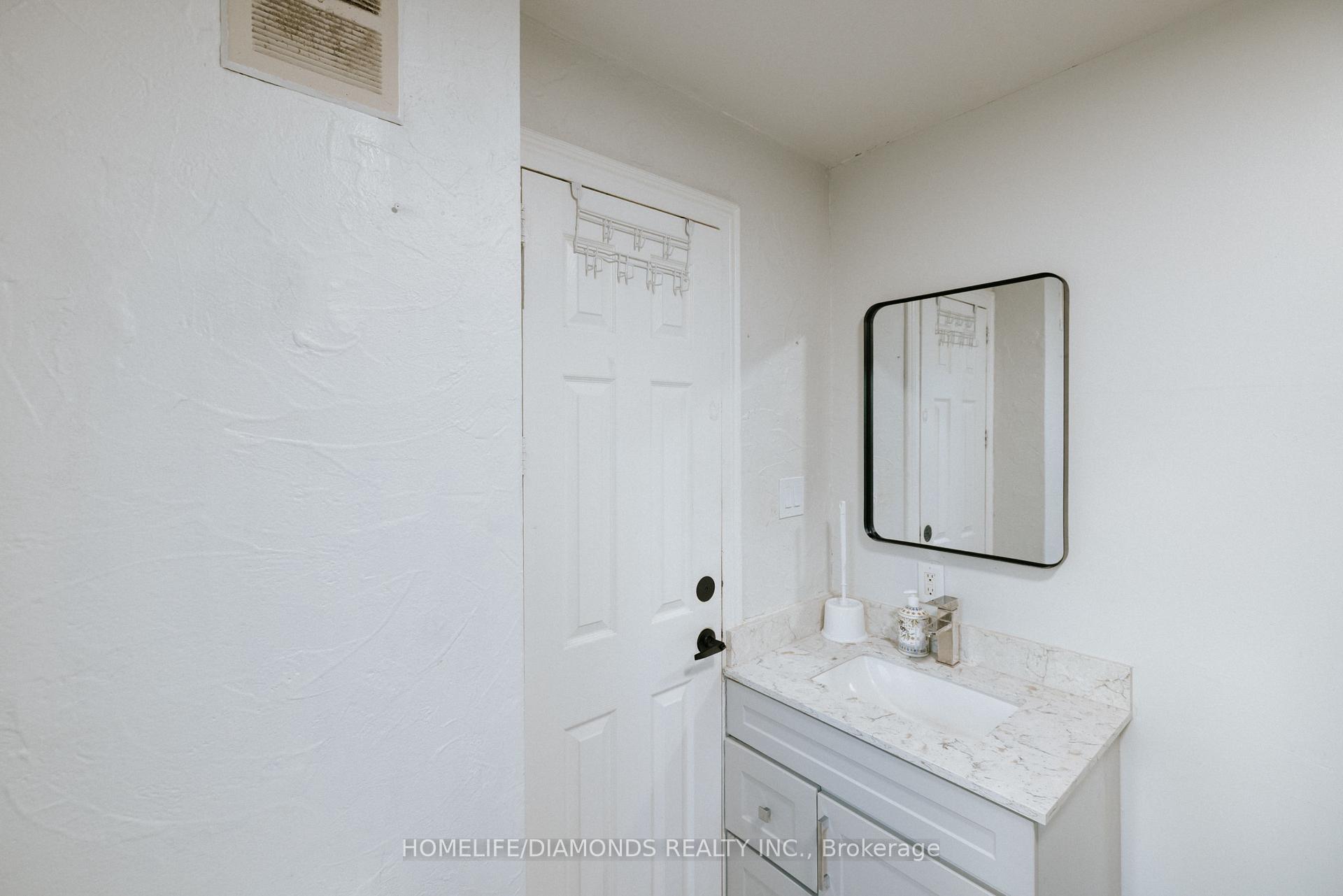 Photo 22 of 774 Garth Street, Hamilton, Buchanan — HOMEH