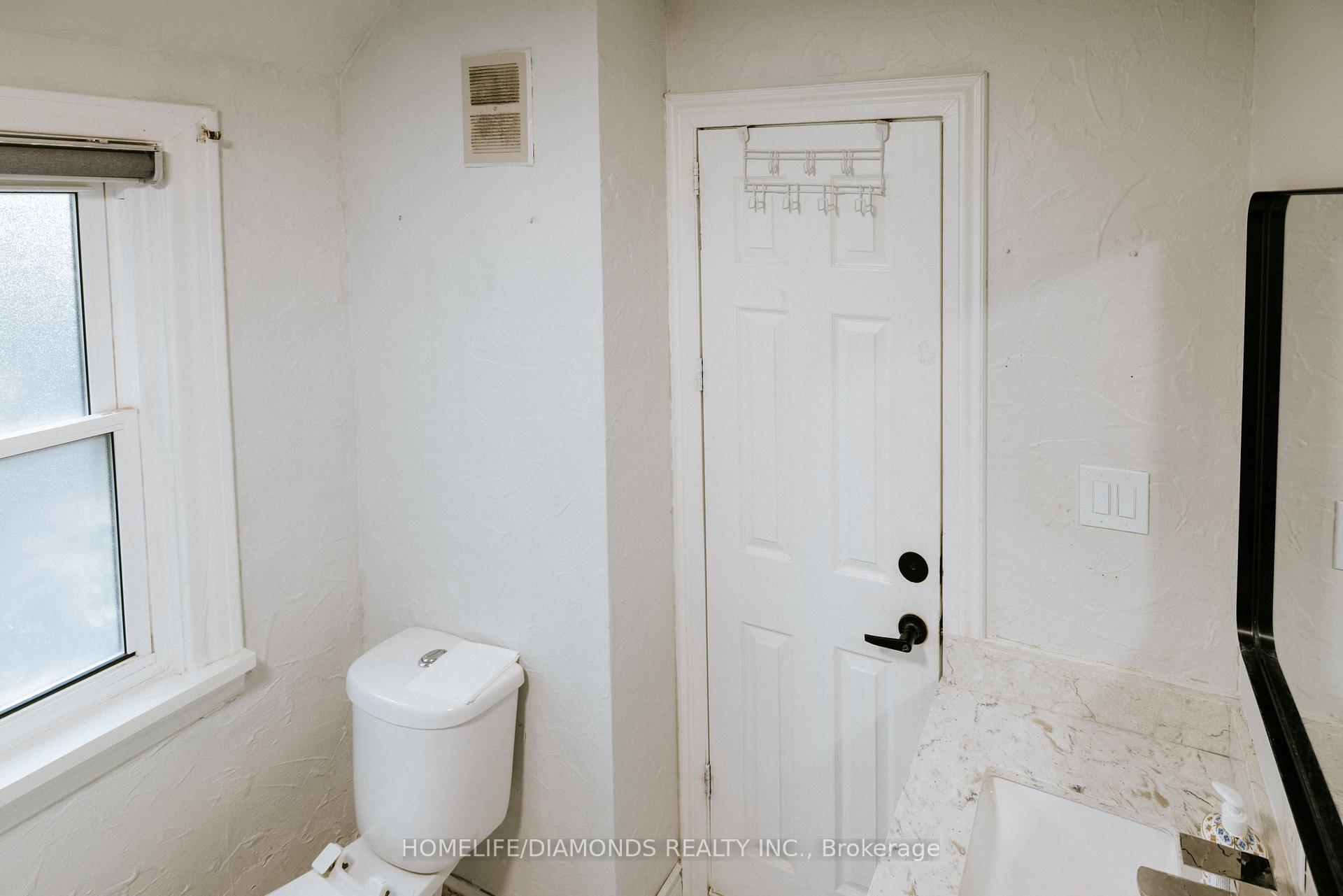 Photo 24 of 774 Garth Street, Hamilton, Buchanan — HOMEH