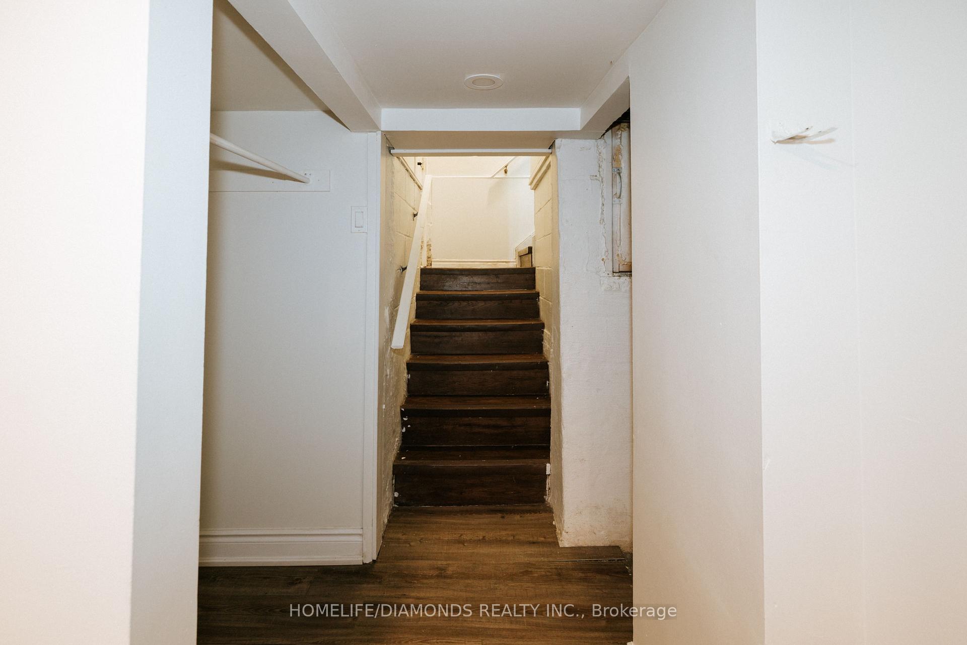 Photo 29 of 774 Garth Street, Hamilton, Buchanan — HOMEH