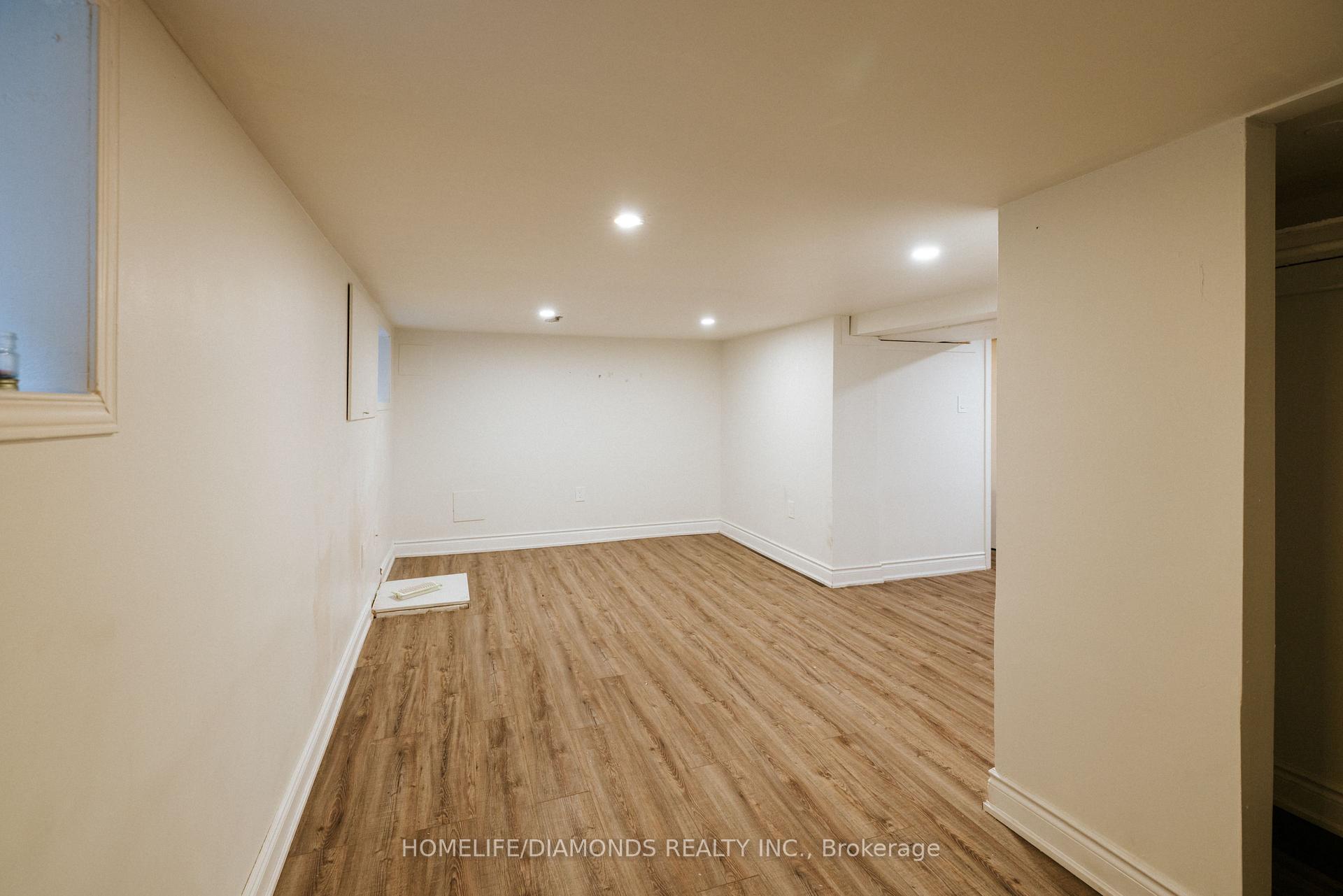 Photo 30 of 774 Garth Street, Hamilton, Buchanan — HOMEH