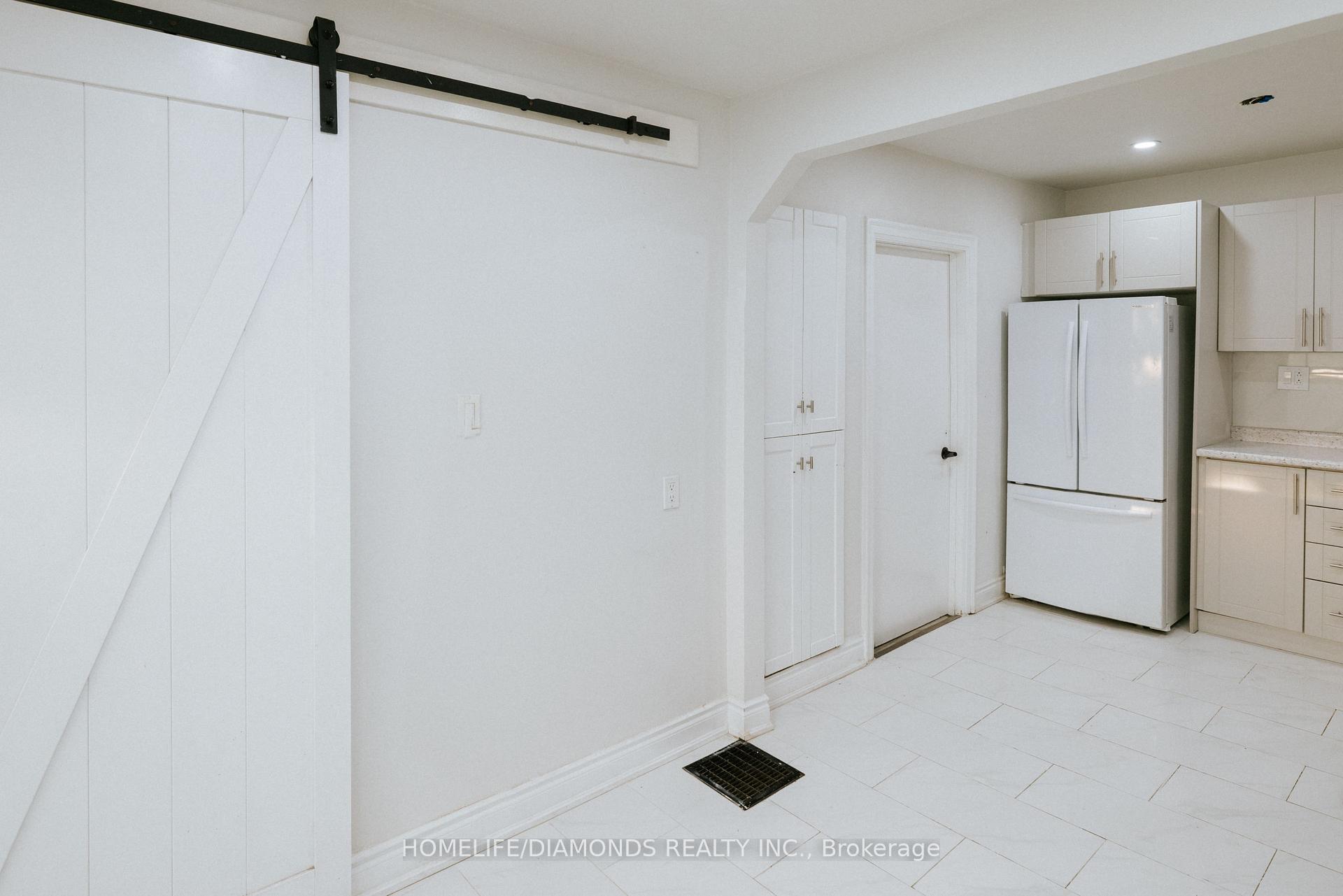 Photo 40 of 774 Garth Street, Hamilton, Buchanan — HOMEH