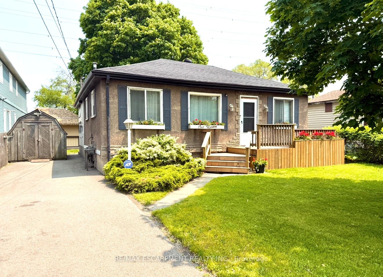 Front of 115 Beach Boulevard