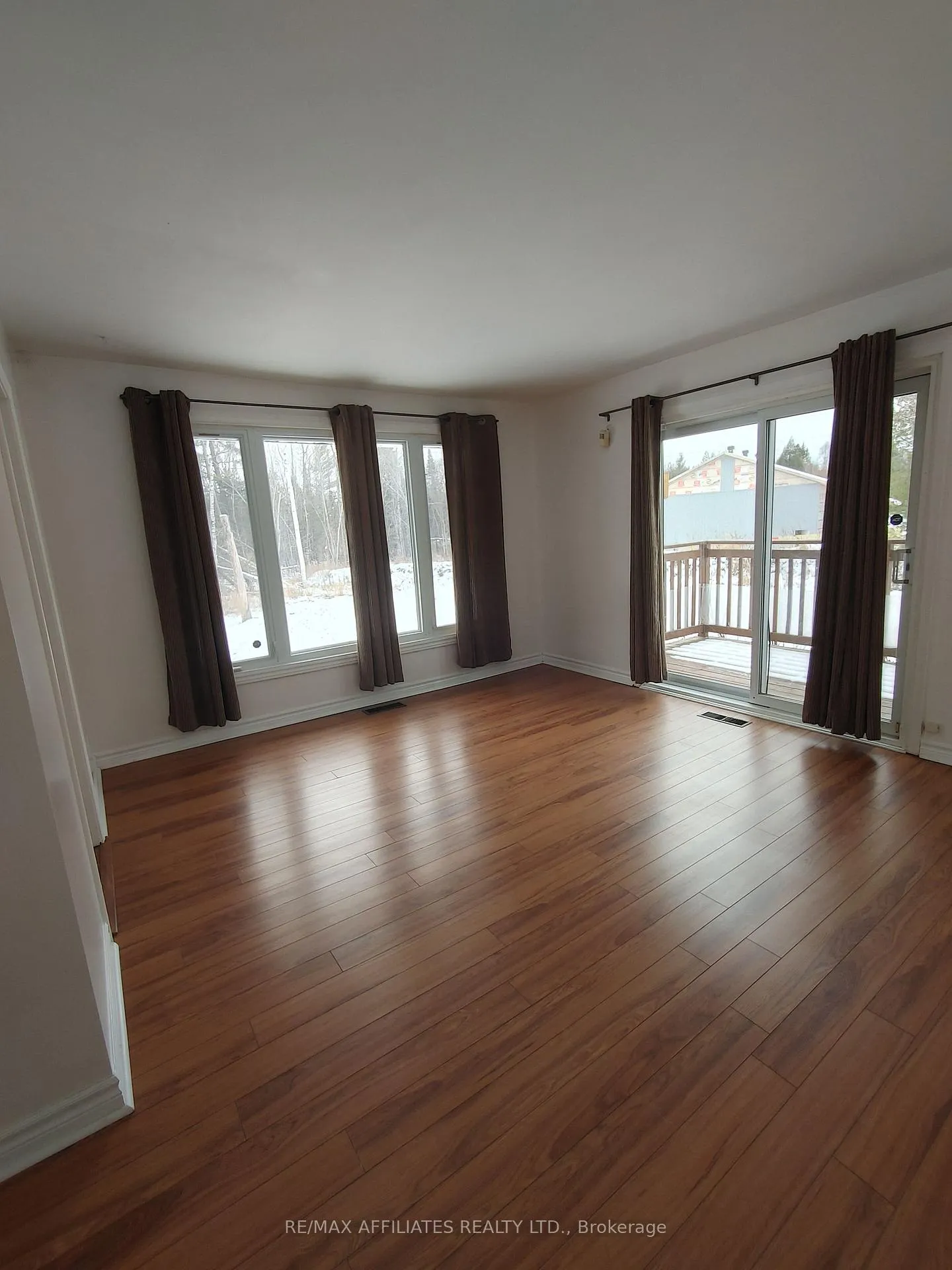 Photo 6 of Unit Unit B, 4918 Leitrim Road, Ottawa, Carlsbad Springs — HOMEH