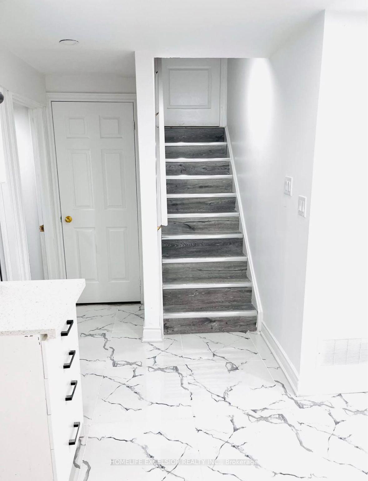 Photo 3 of Unit Basement, 24 Dunvegan Crescent, Brampton, Fletcher's Meadow — HOMEH