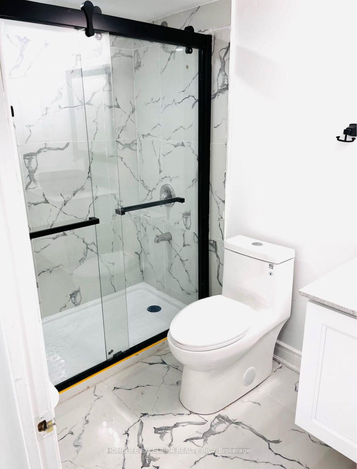 Photo 4 of Unit Basement, 24 Dunvegan Crescent, Brampton, Fletcher's Meadow — HOMEH