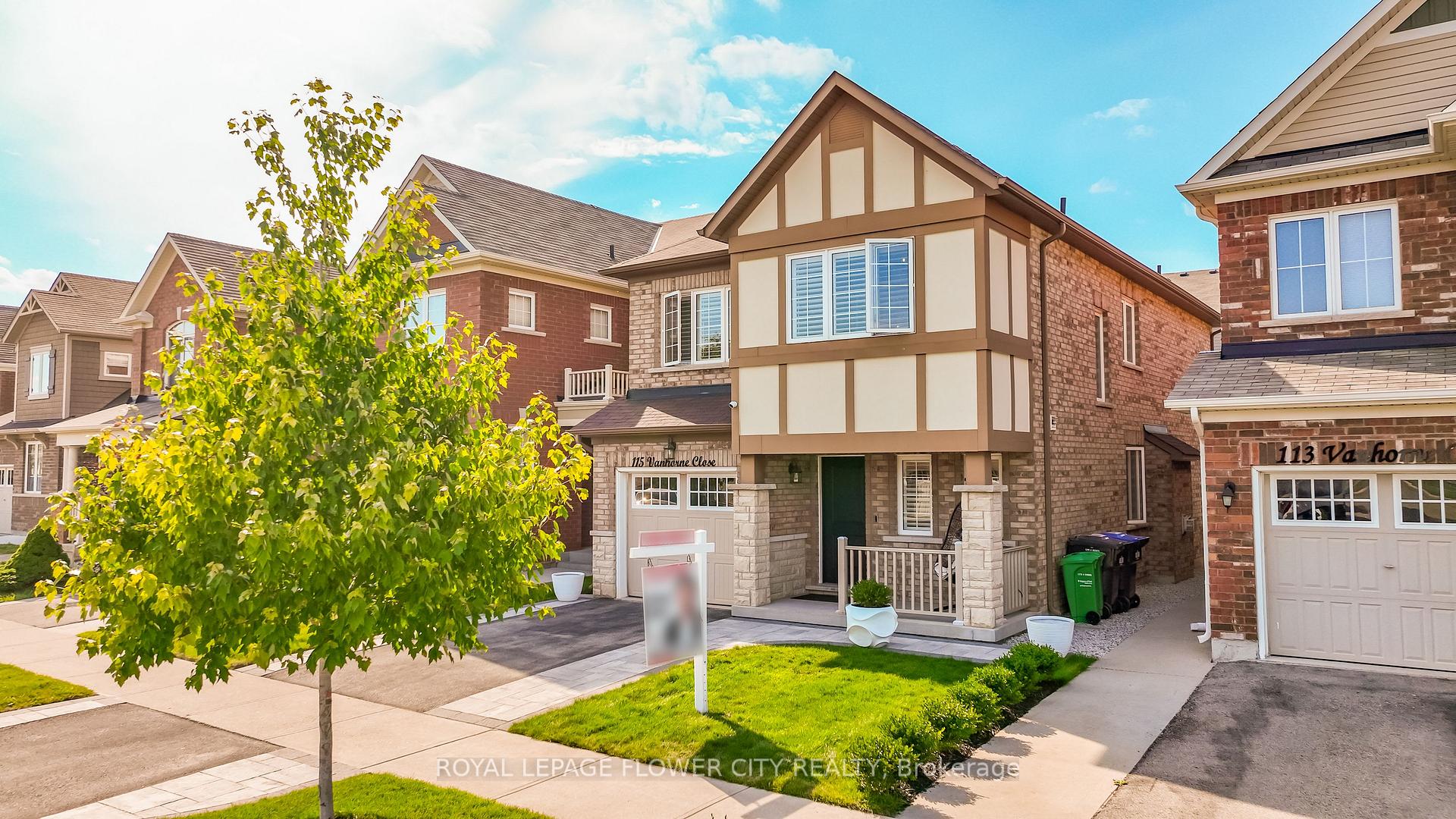 Photo 2 of 115 Vanhorne Close, Brampton, Northwest Brampton — HOMEH