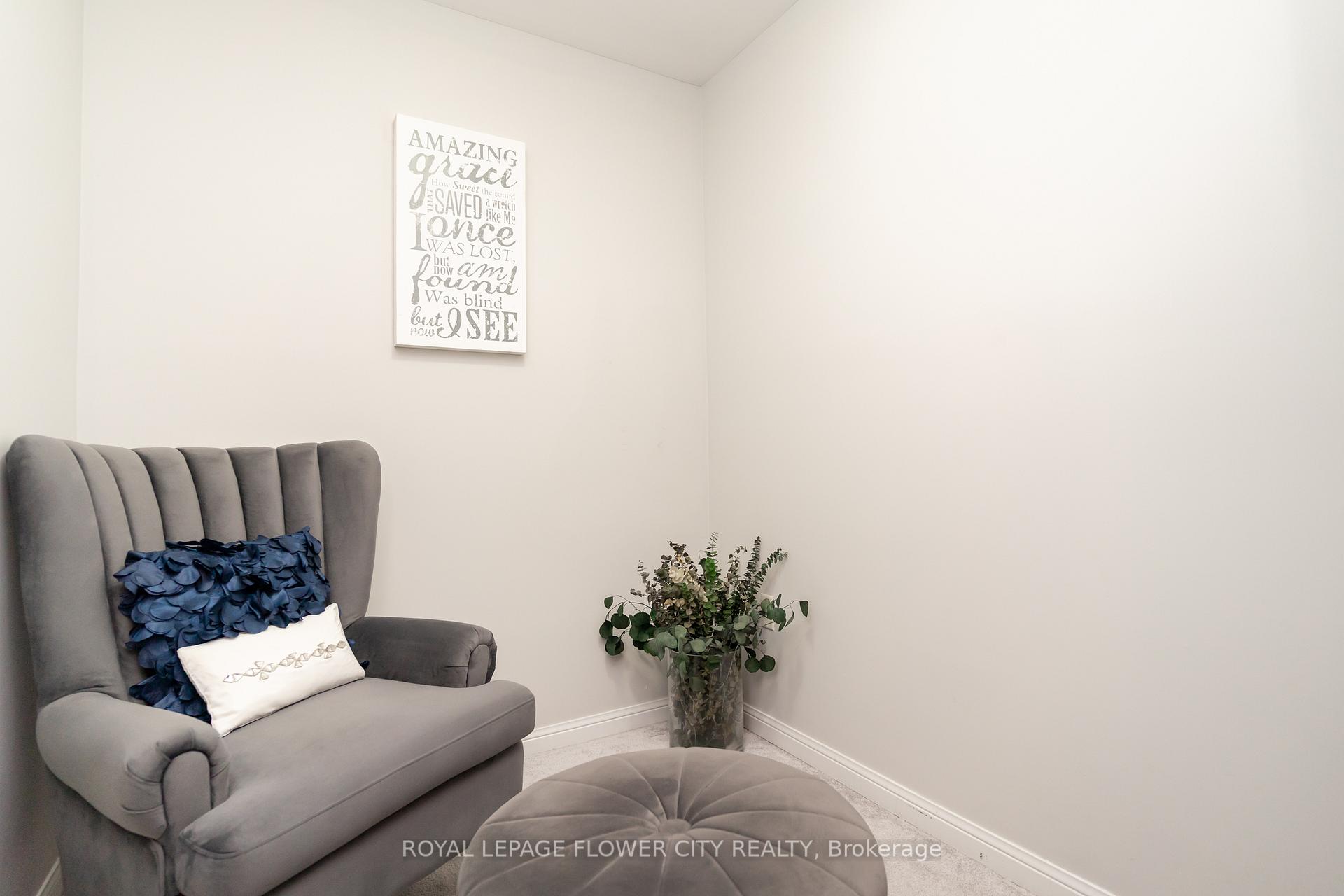 Photo 16 of 115 Vanhorne Close, Brampton, Northwest Brampton — HOMEH