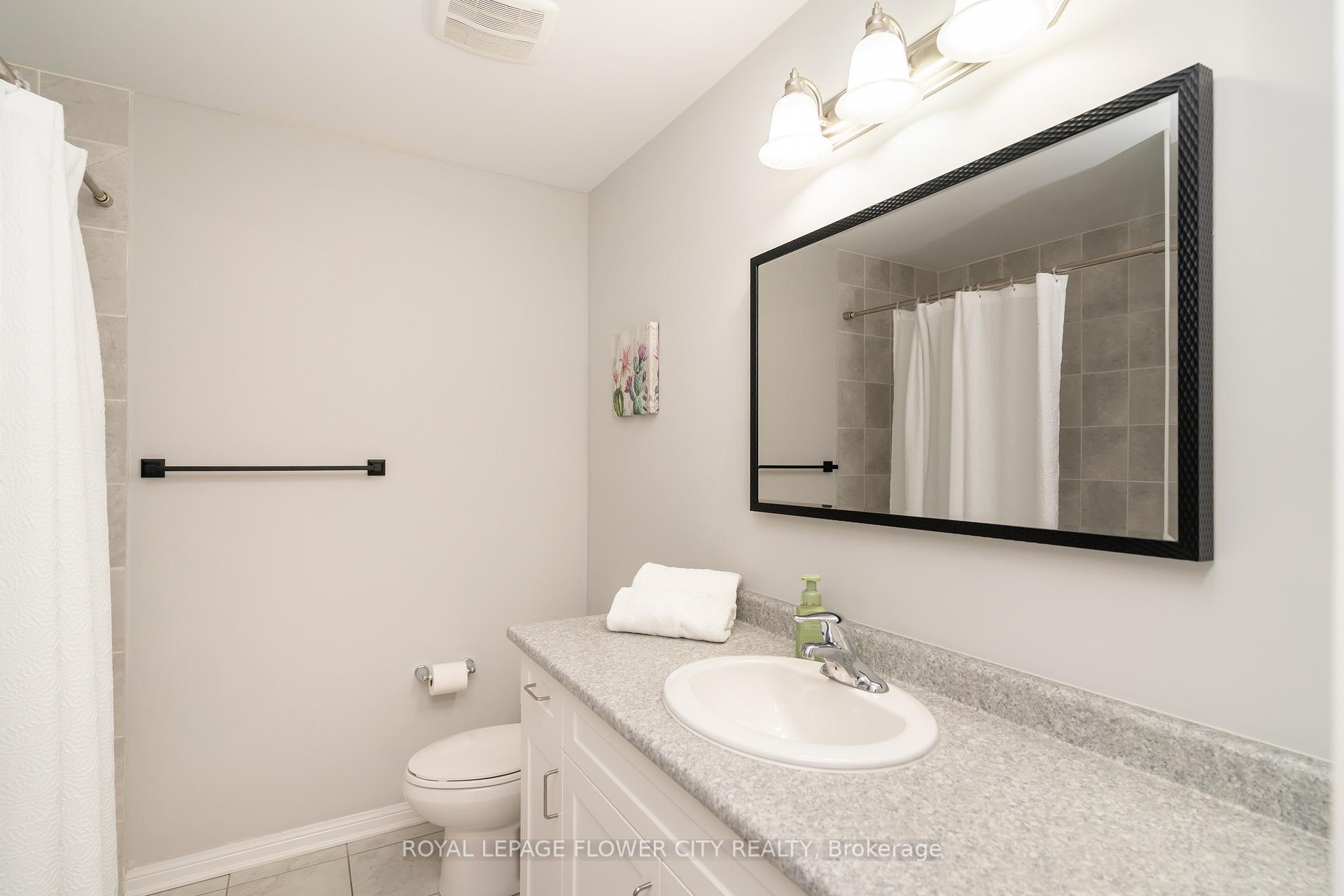 Photo 18 of 115 Vanhorne Close, Brampton, Northwest Brampton — HOMEH