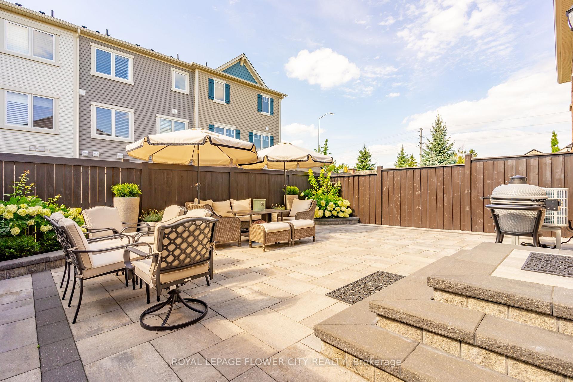 Photo 24 of 115 Vanhorne Close, Brampton, Northwest Brampton — HOMEH