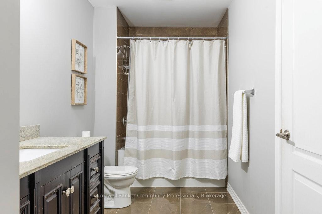 Photo 34 of 238 Fair Street, Hamilton, Meadowlands — HOMEH