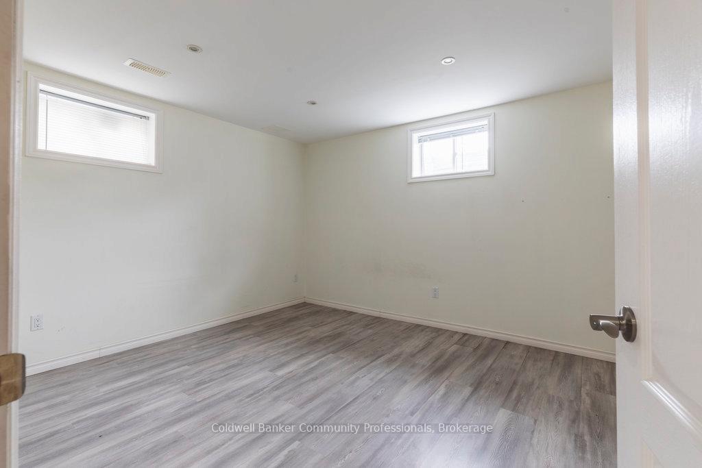 Photo 38 of 238 Fair Street, Hamilton, Meadowlands — HOMEH