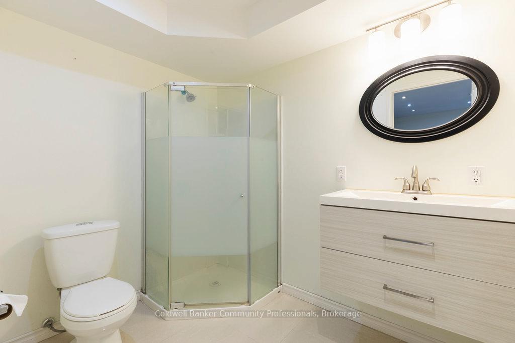 Photo 40 of 238 Fair Street, Hamilton, Meadowlands — HOMEH