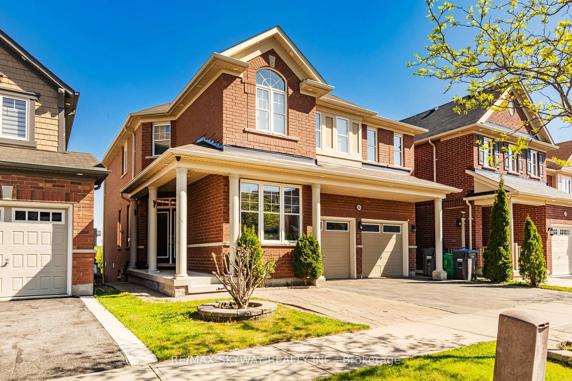 Photo 36 of 20 Miracle Trail, Brampton, Northwest Brampton — HOMEH