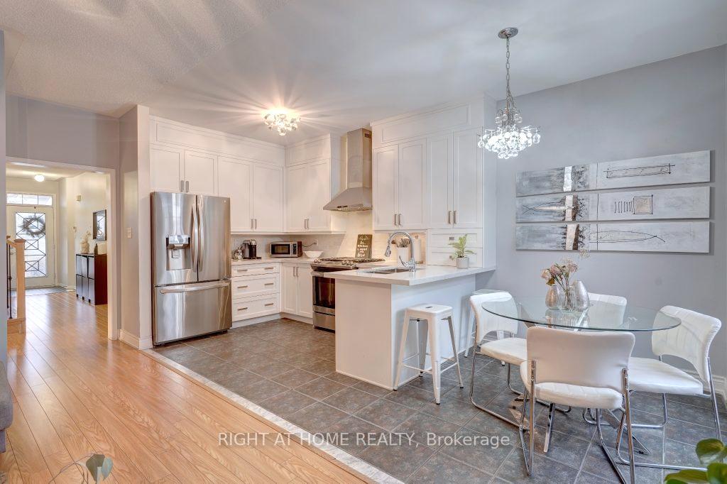 Photo 8 of 111 Wildberry Crescent, Vaughan, Vellore Village — HOMEH