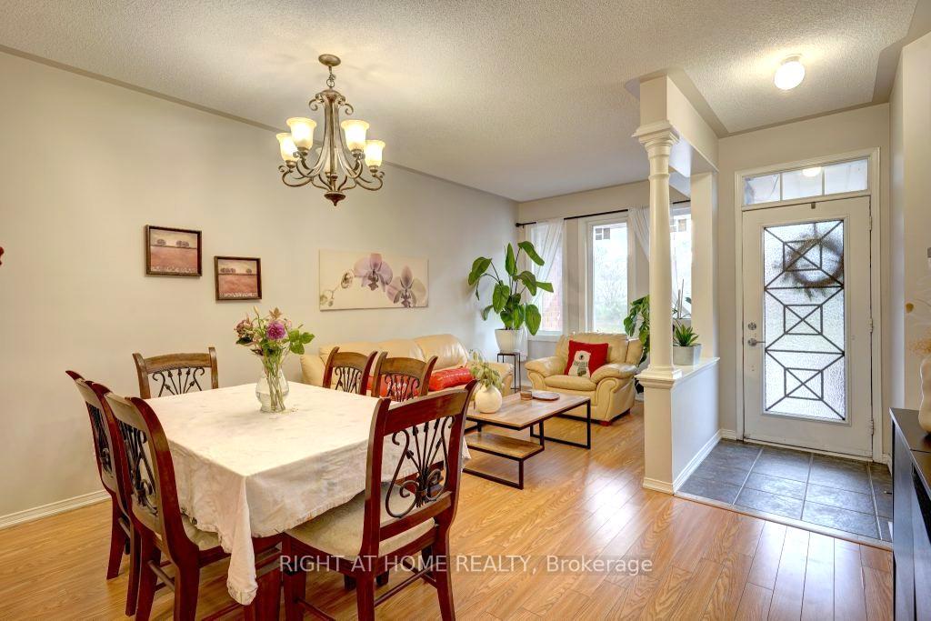 Photo 15 of 111 Wildberry Crescent, Vaughan, Vellore Village — HOMEH