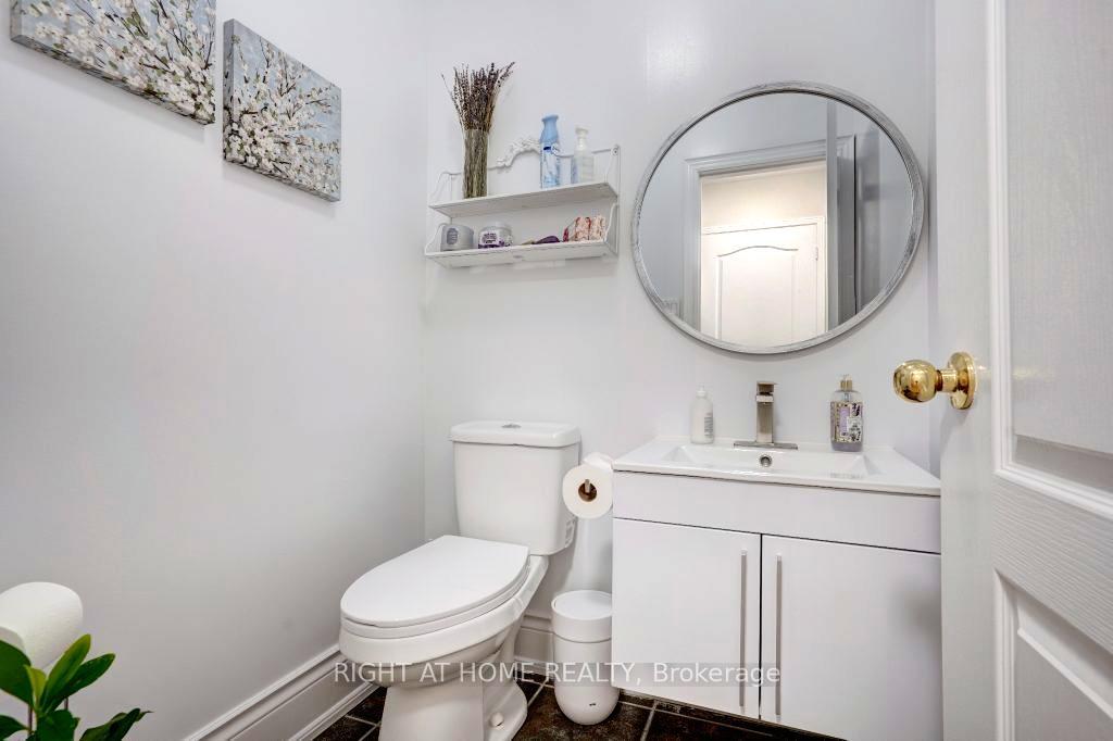 Photo 25 of 111 Wildberry Crescent, Vaughan, Vellore Village — HOMEH