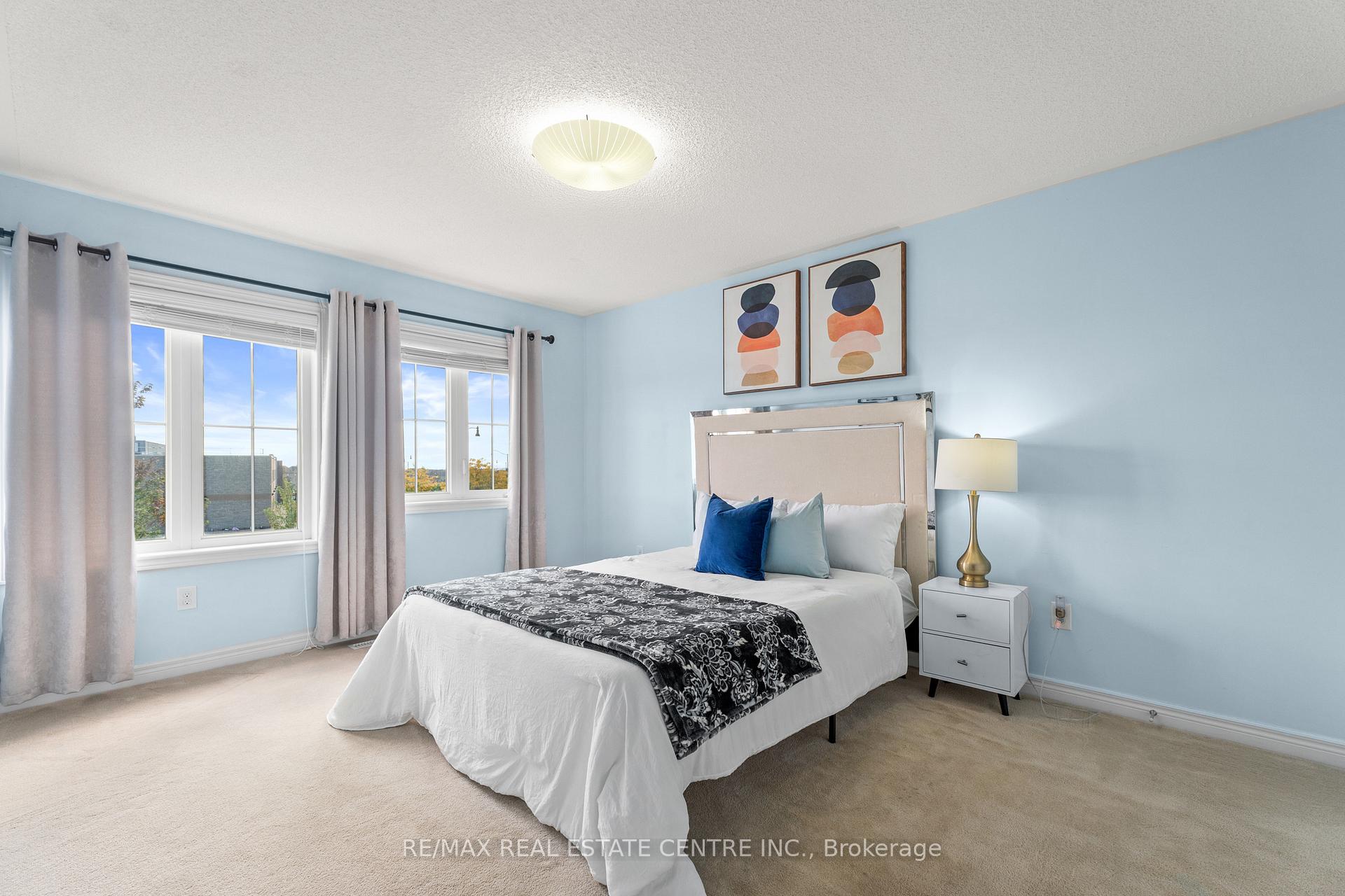Photo 37 of 4 Junetown Circle, Brampton, Credit Valley — HOMEH