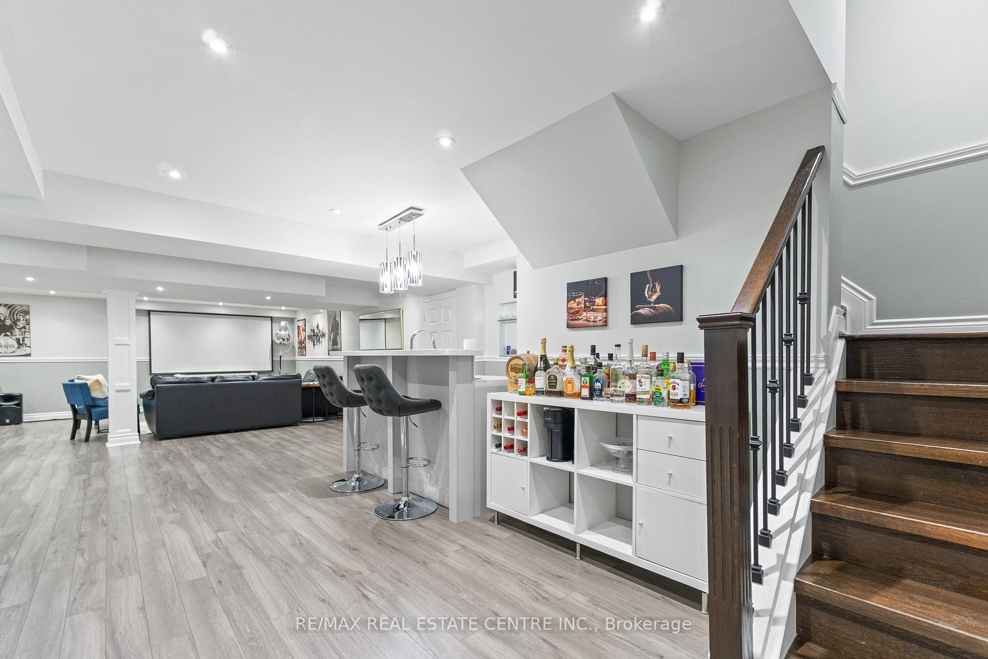Photo 38 of 4 Junetown Circle, Brampton, Credit Valley — HOMEH