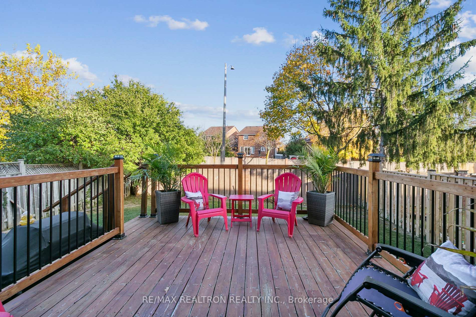 Photo 37 of 160 Brickstone Circle, Vaughan, Brownridge — HOMEH