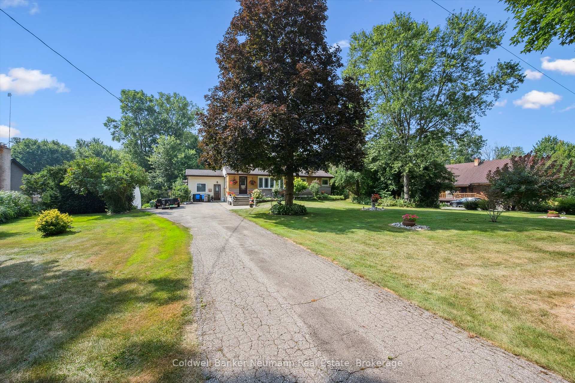 Photo 3 of 1918 Regional 97 Road, Hamilton, Rural Flamborough — HOMEH