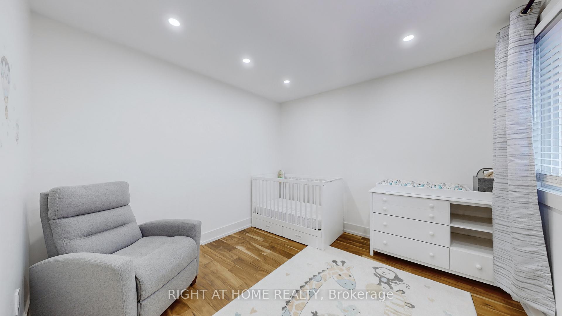 Photo 25 of 79 Trevor Street, Vaughan, East Woodbridge — HOMEH