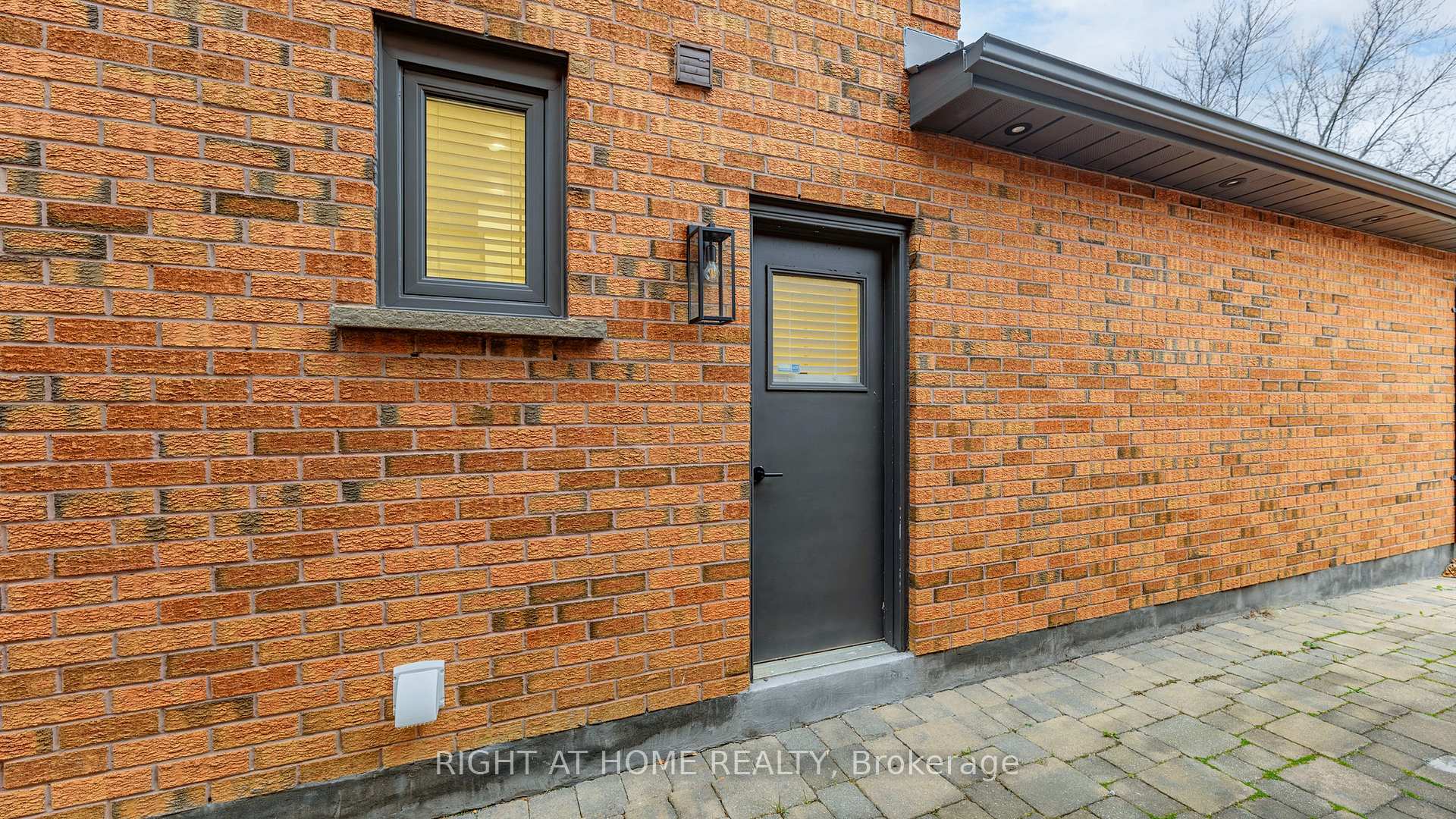 Photo 33 of 79 Trevor Street, Vaughan, East Woodbridge — HOMEH