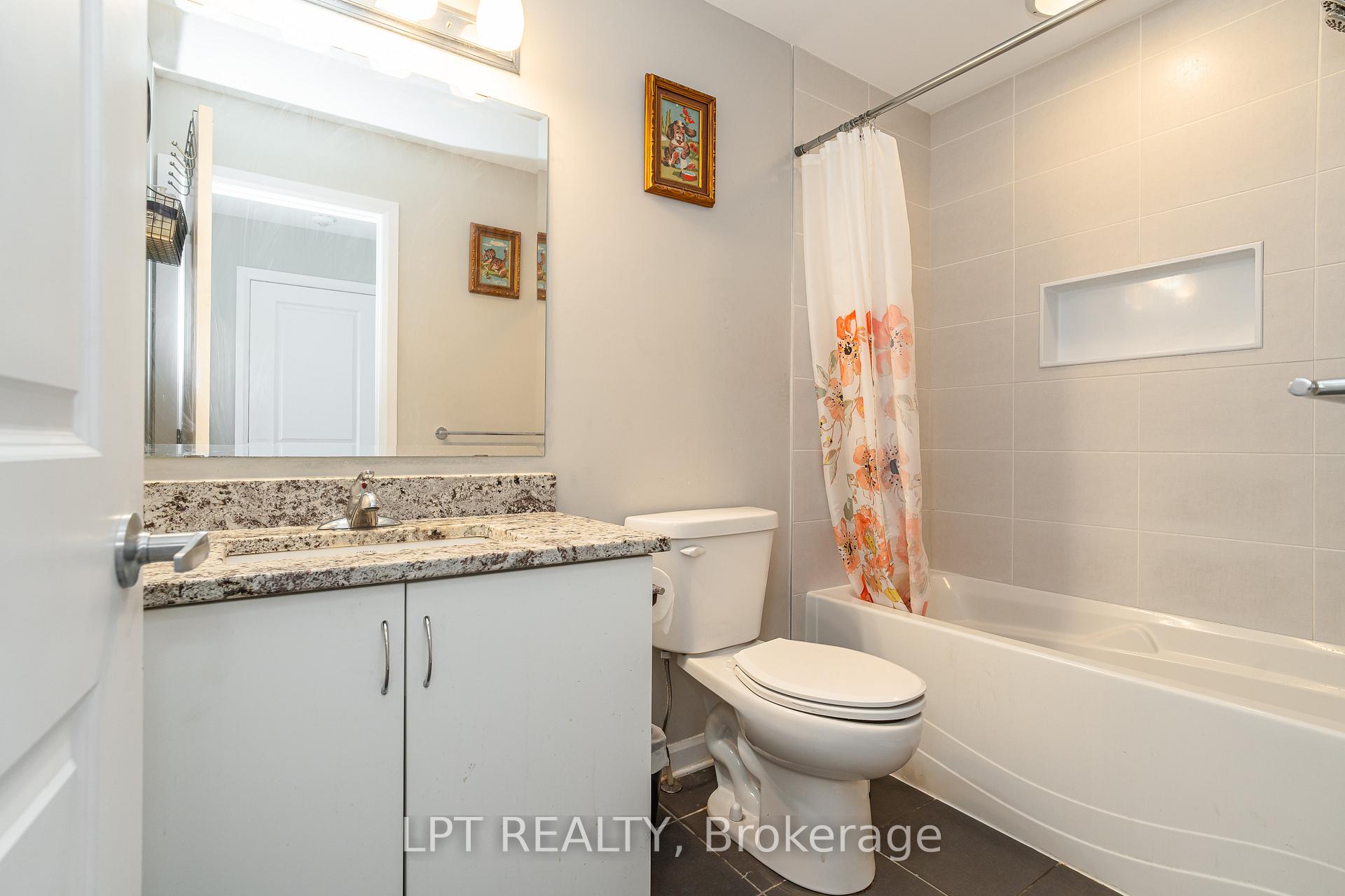 Photo 20 of 193 Bending Way, Ottawa, Barrhaven - Hearts Desire — HOMEH