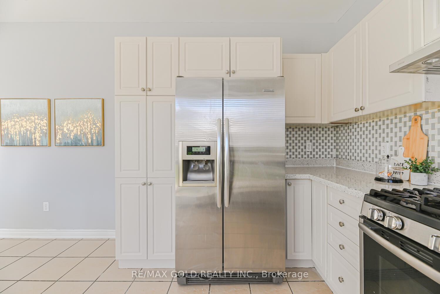 Photo 14 of 420 Sunny Meadow Boulevard, Brampton, Sandringham-Wellington — HOMEH