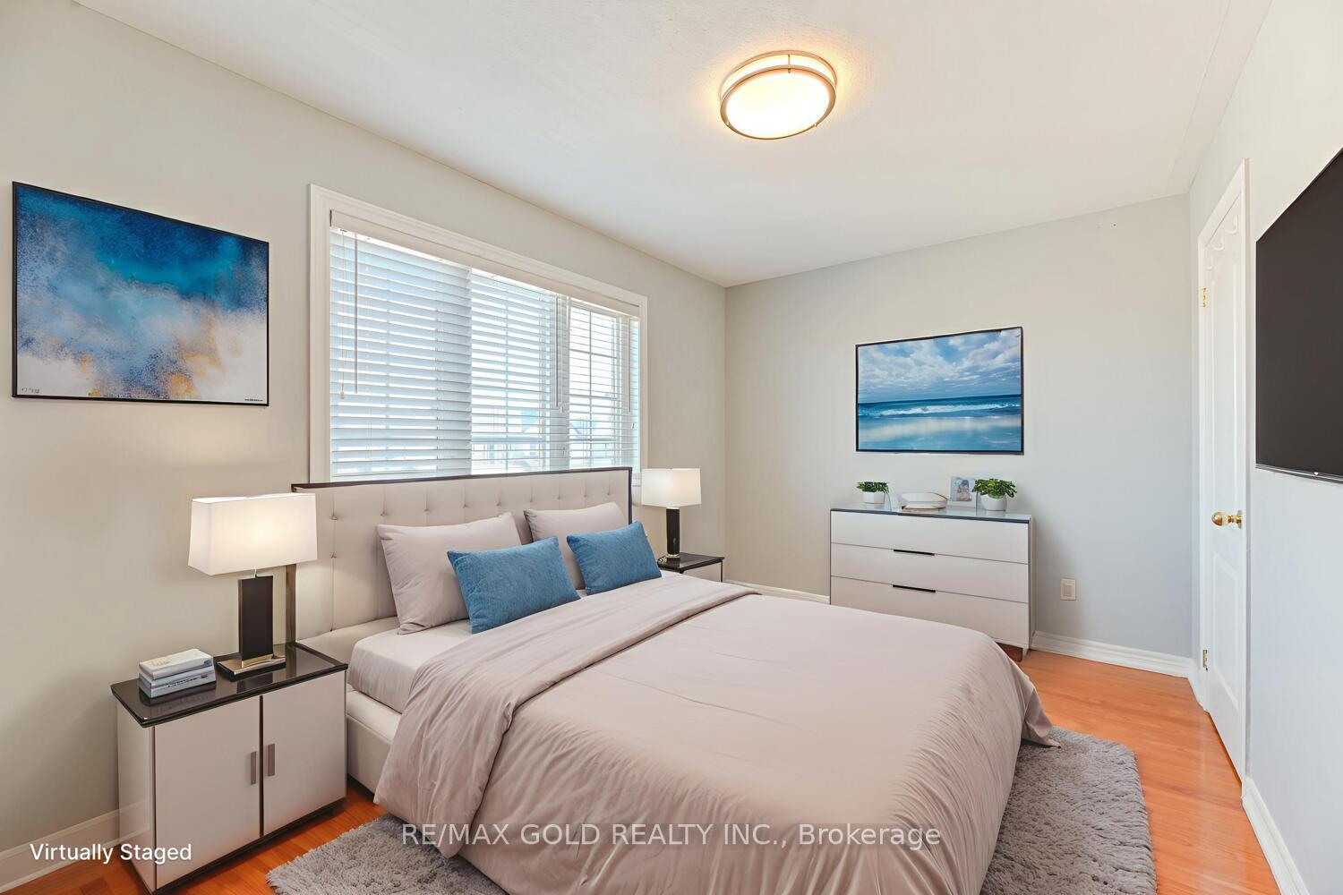 Photo 25 of 420 Sunny Meadow Boulevard, Brampton, Sandringham-Wellington — HOMEH